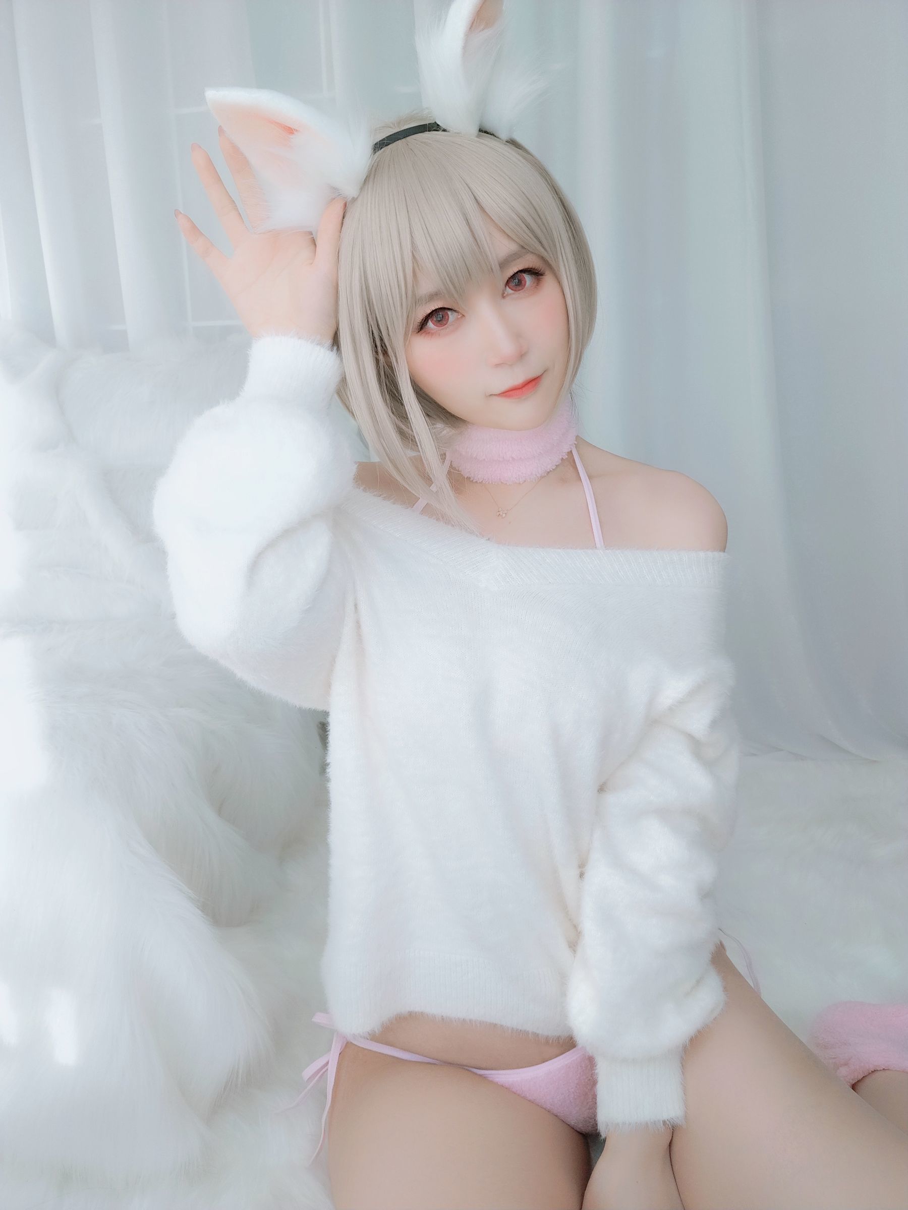 Coser小姐姐白银 – 小白兔 cosplay 写真 可爱萌系 动漫角色扮演插图 Coser小姐姐白银 – 小白兔 cosplay 写真 可爱萌系 动漫角色扮演插图