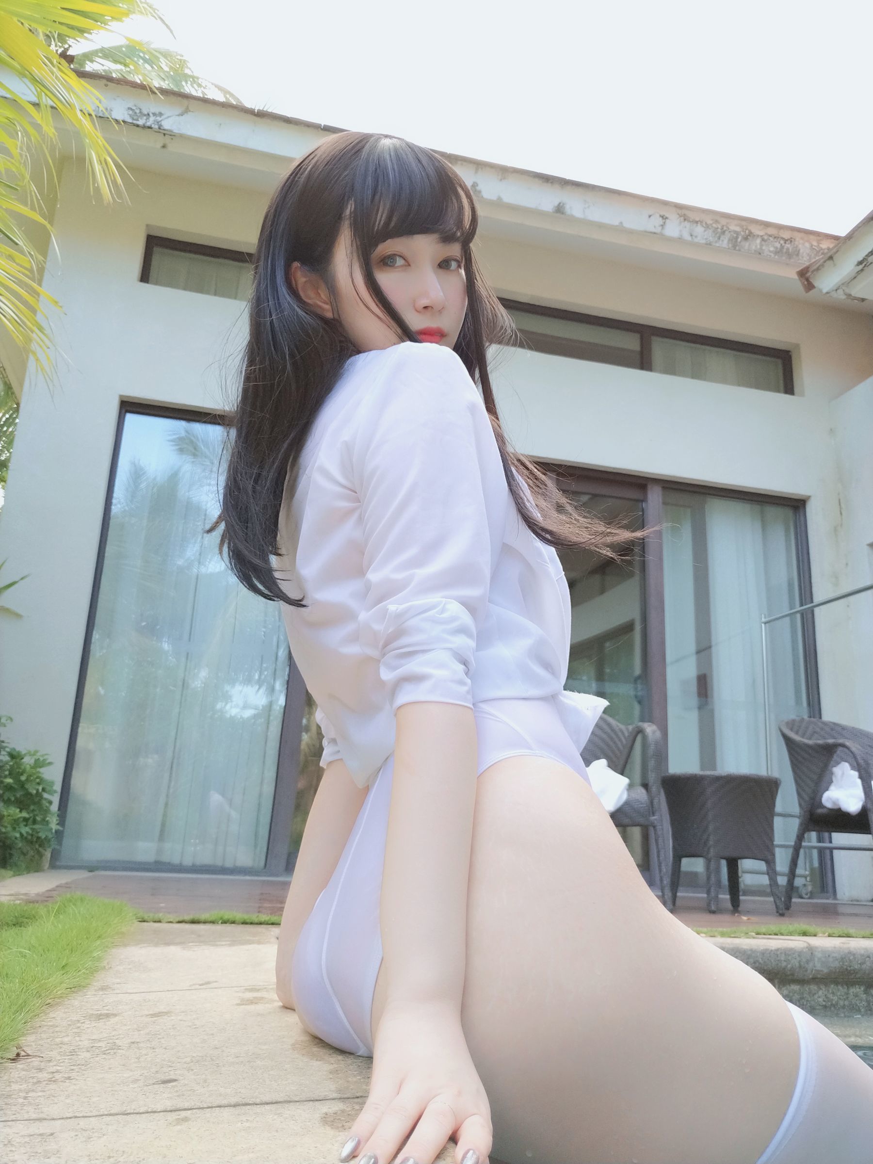 Coser小姐姐白银 – 游泳课清凉写真 泳装cosplay美图插图