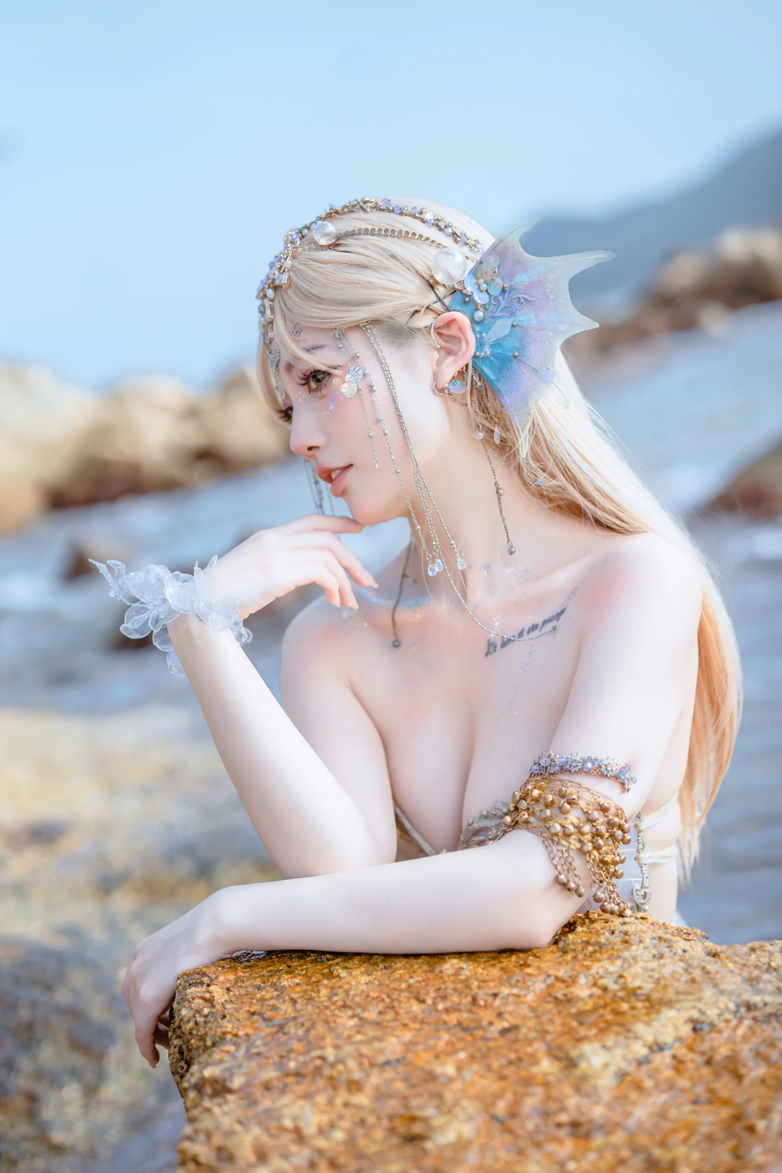 桃良阿宅 – 年年有鱼 Cosplay 写真 国风旗袍 新春贺岁 高清图集插图