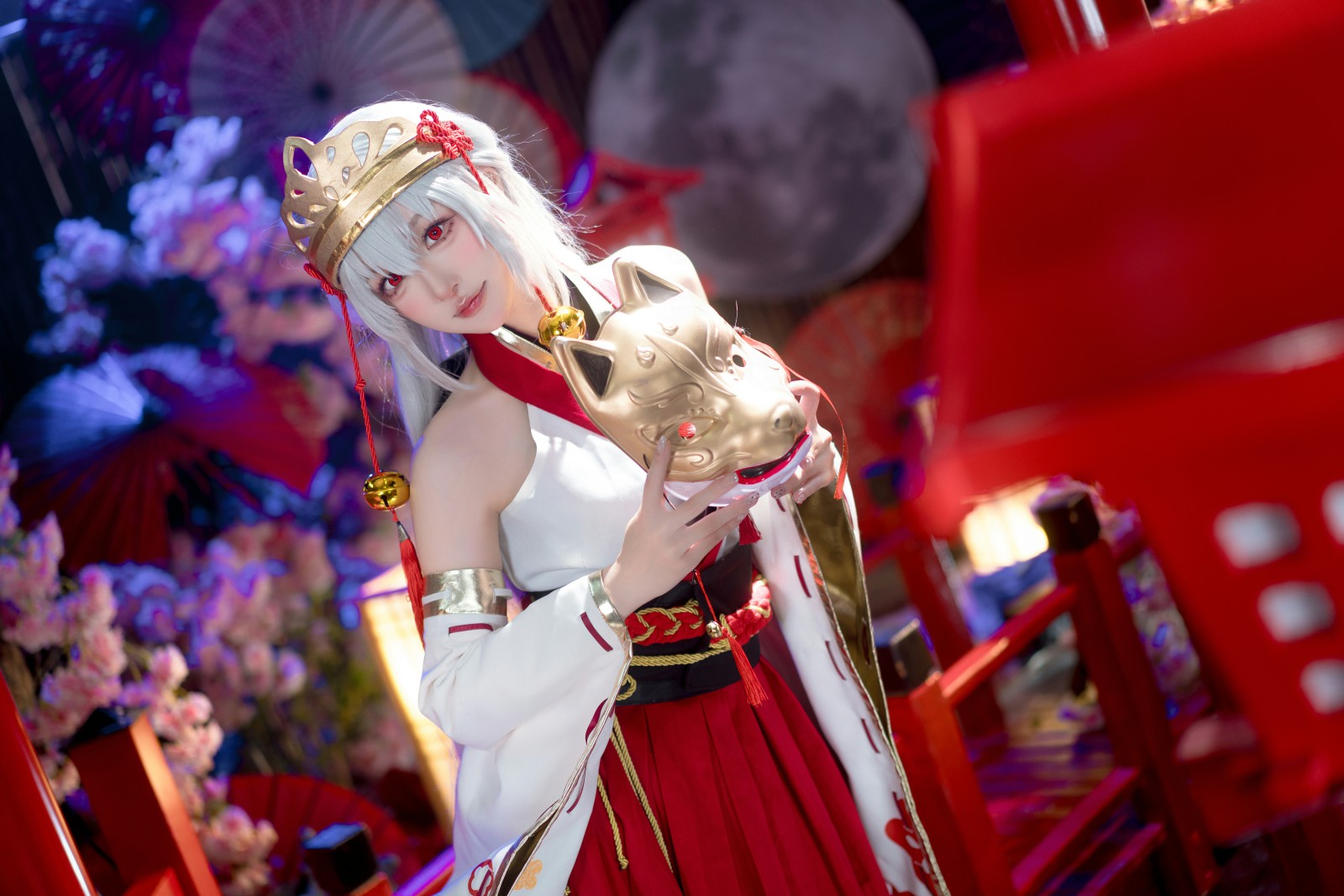 阿包也是兔娘 巫女浴池 Cosplay写真 神社沐浴场景插图 阿包也是兔娘 巫女浴池 Cosplay写真 神社沐浴场景插图