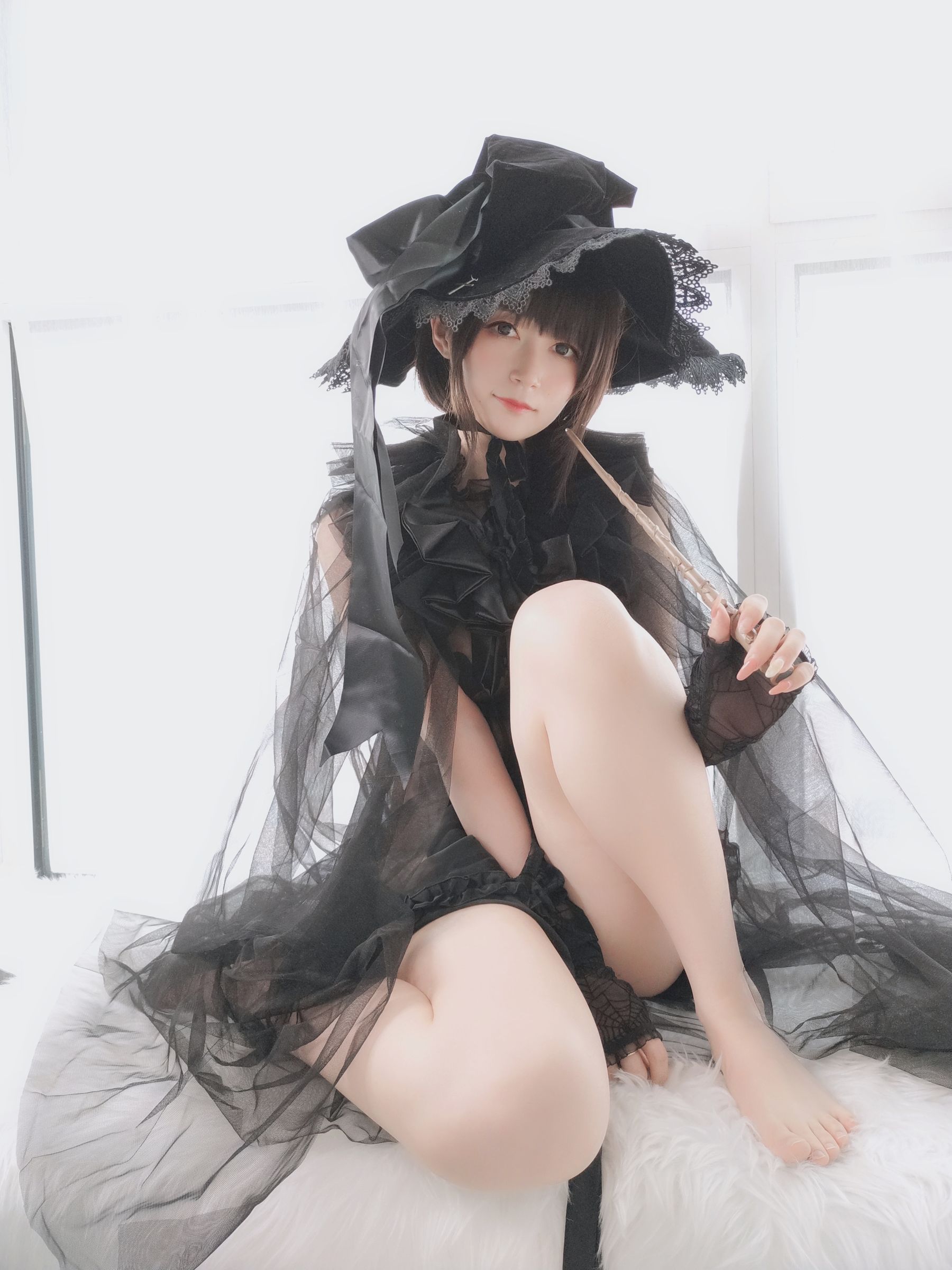 Coser小姐姐白银 见习魔女高清写真 魔法少女cosplay摄影作品插图