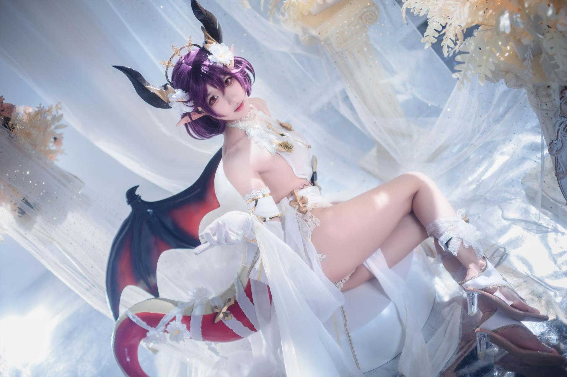 阿包也是兔娘 碧蓝幻想古蕾娅 龙娘cosplay 性感写真插图 阿包也是兔娘 碧蓝幻想古蕾娅 龙娘cosplay 性感写真插图