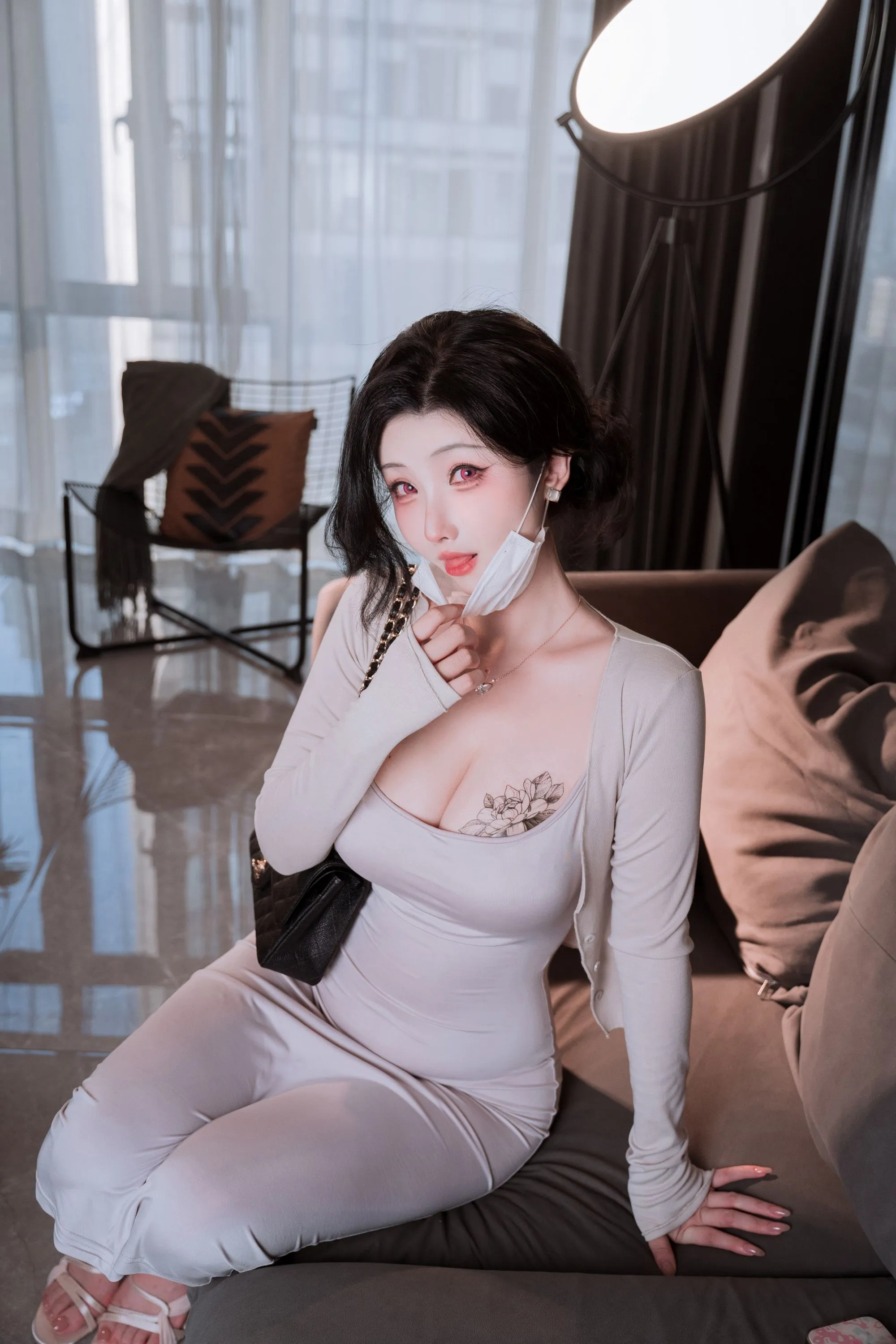 rioko凉凉子 – 邻家姐姐温柔写真 Cosplay摄影作品集插图