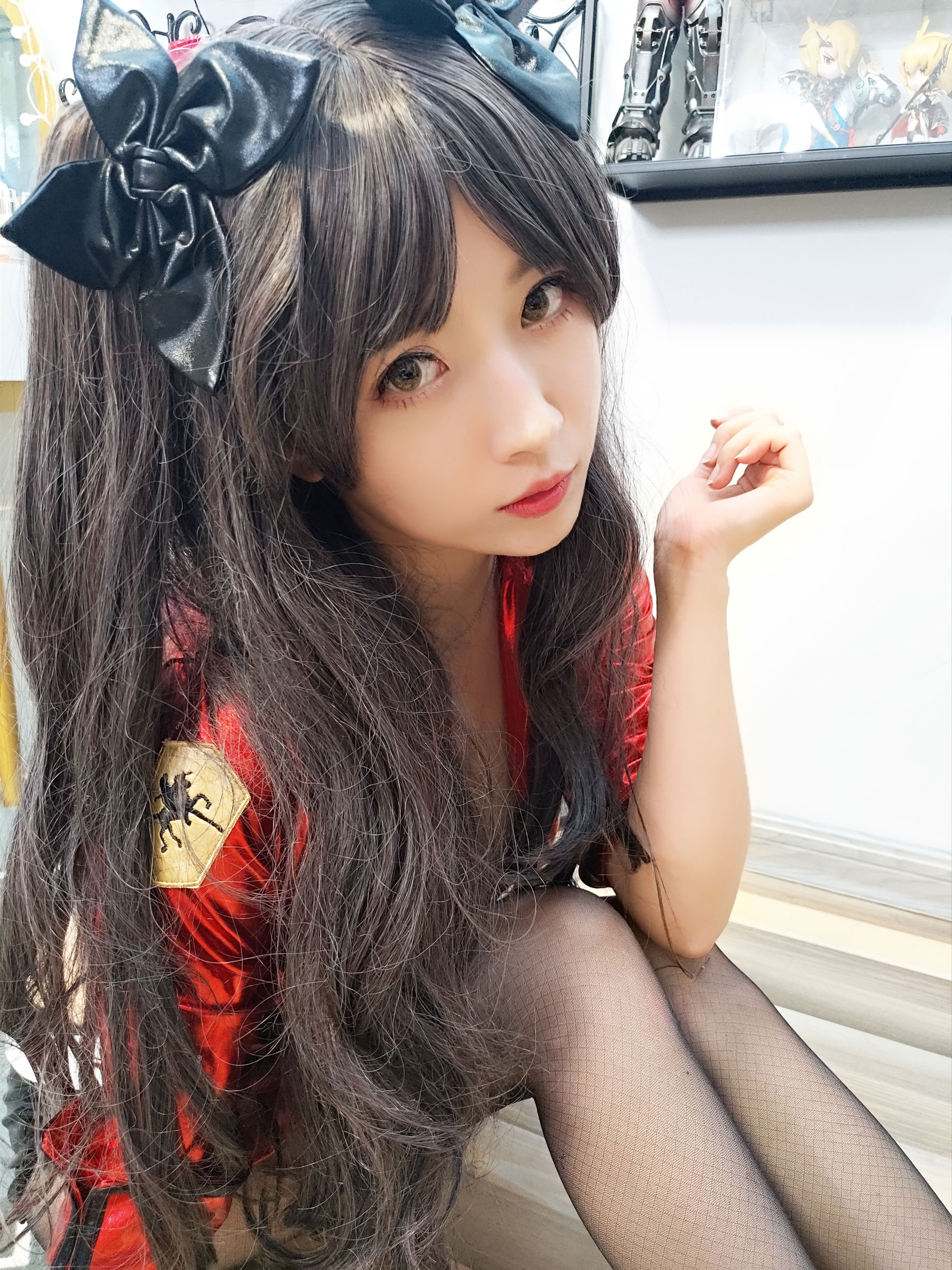 小女巫露娜 – 远坂凛动漫风格Cosplay摄影作品插图 小女巫露娜 – 远坂凛动漫风格Cosplay摄影作品插图