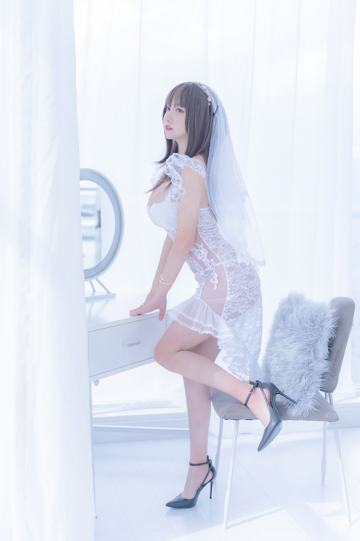 过期米线线喵 白雪姬 cosplay写真 高清图集 二次元公主造型