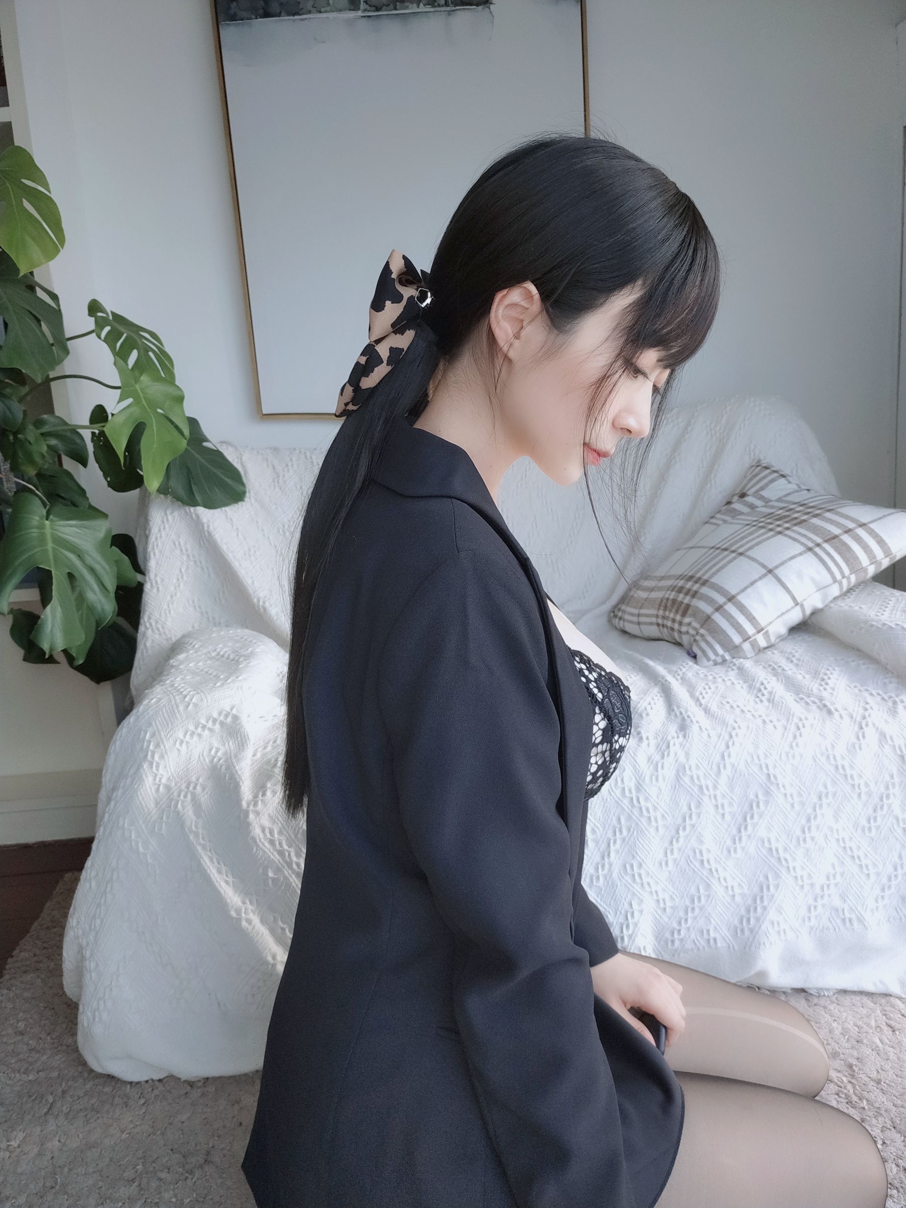 Coser小姐姐白银 – 西服写真 性感制服诱惑插图