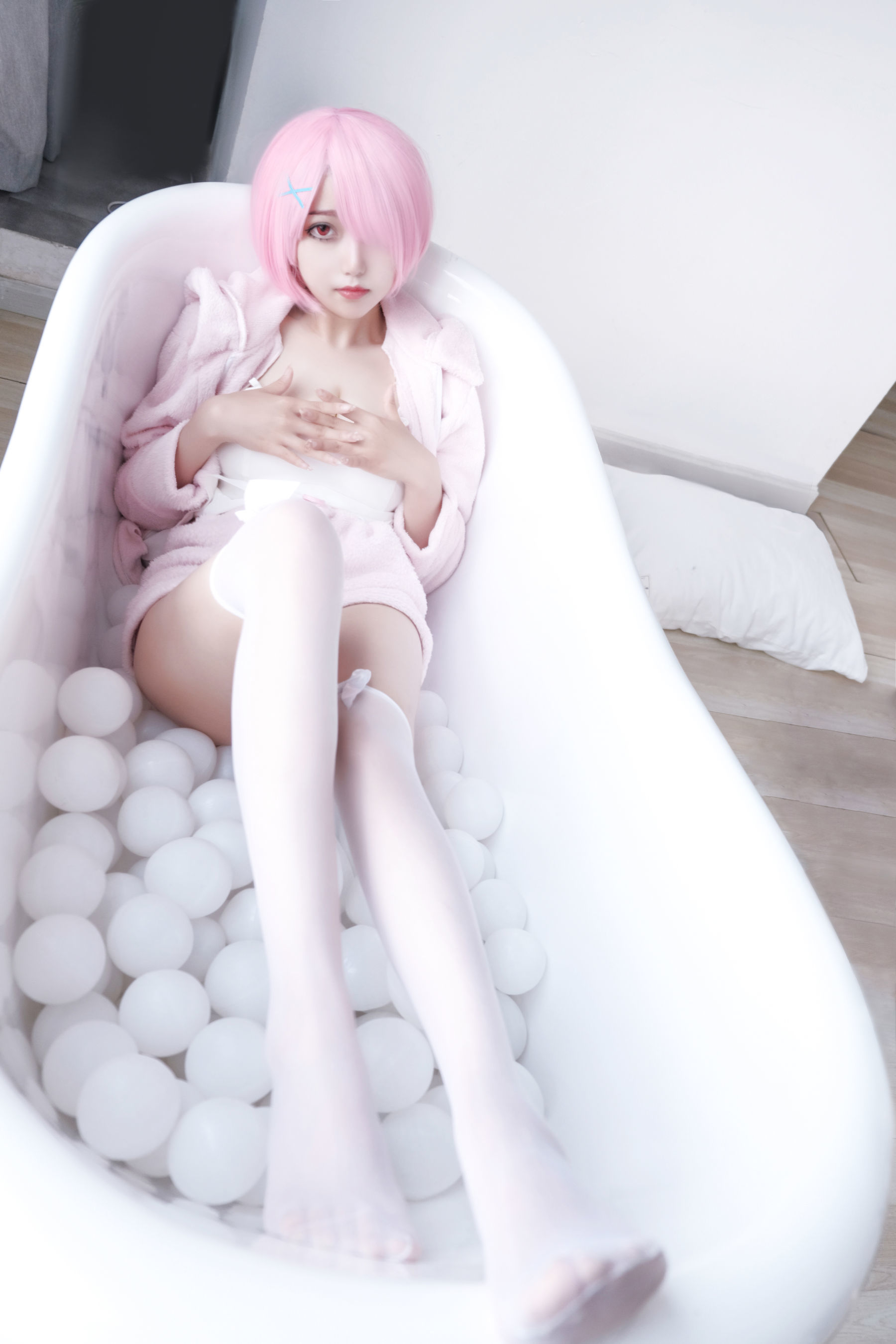 eloise软软 纯欲拉姆 cosplay 蕾姆cos 二次元女仆插图 eloise软软 纯欲拉姆 cosplay 蕾姆cos 二次元女仆插图