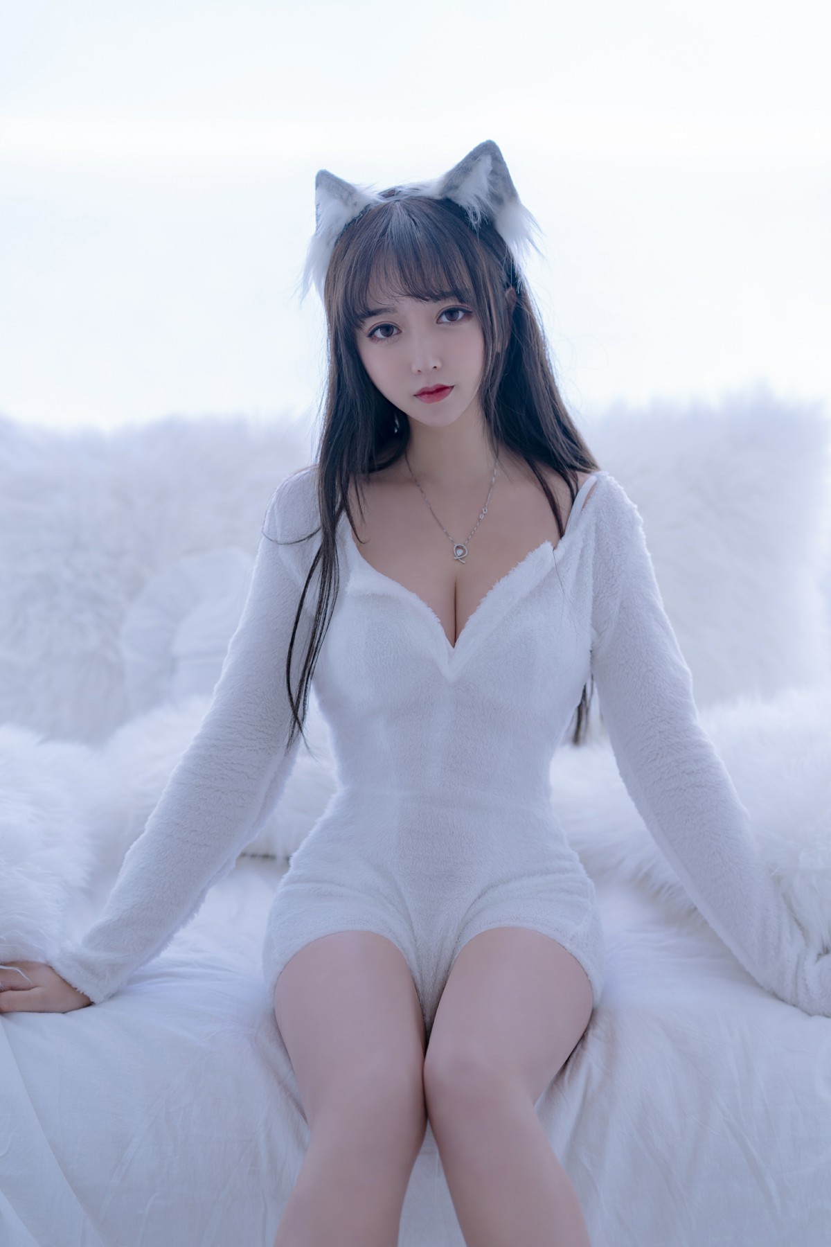 过期米线线喵 小狼CosPlay写真 兽耳娘角色扮演摄影作品插图 过期米线线喵 小狼CosPlay写真 兽耳娘角色扮演摄影作品插图