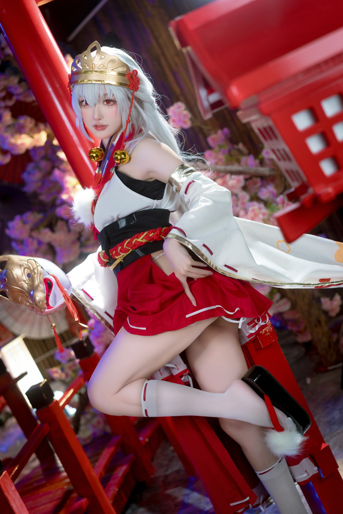 阿包也是兔娘 巫女浴池 Cosplay写真 神社沐浴场景插图