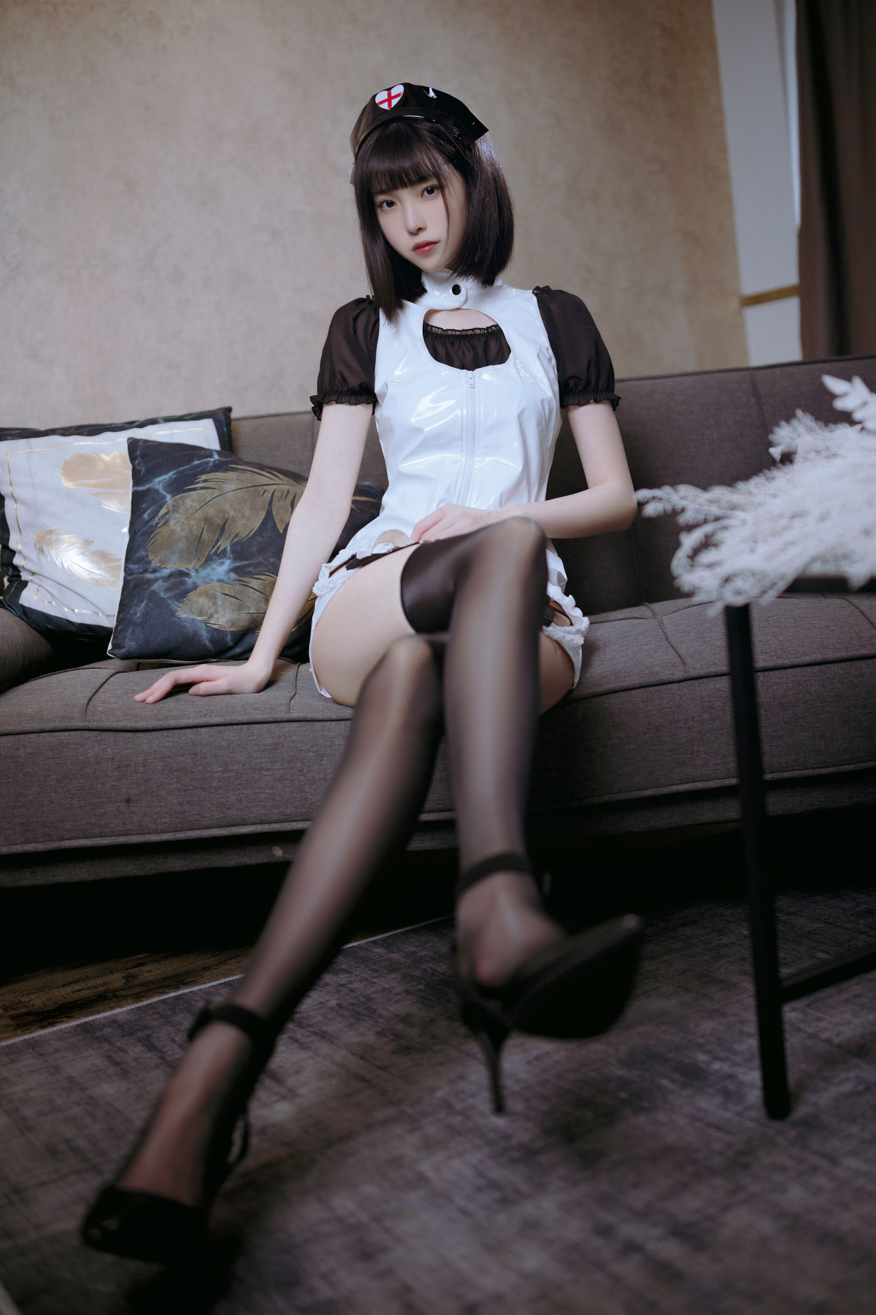 许岚 – 黑丝护士装性感写真 Cosplay 角色扮演插图