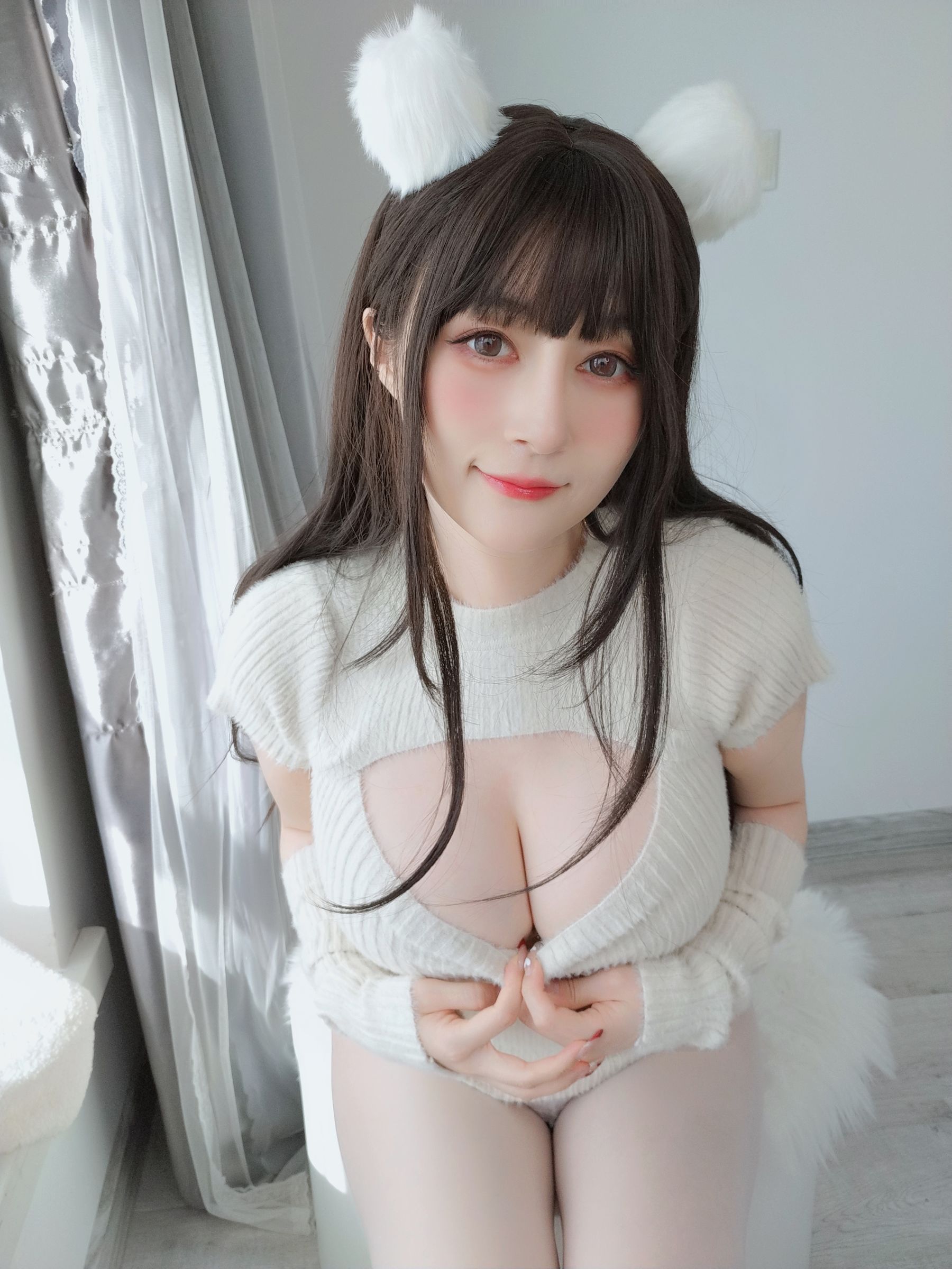 Coser小姐姐白银 – 白い真珠 绝美Cosplay写真集插图