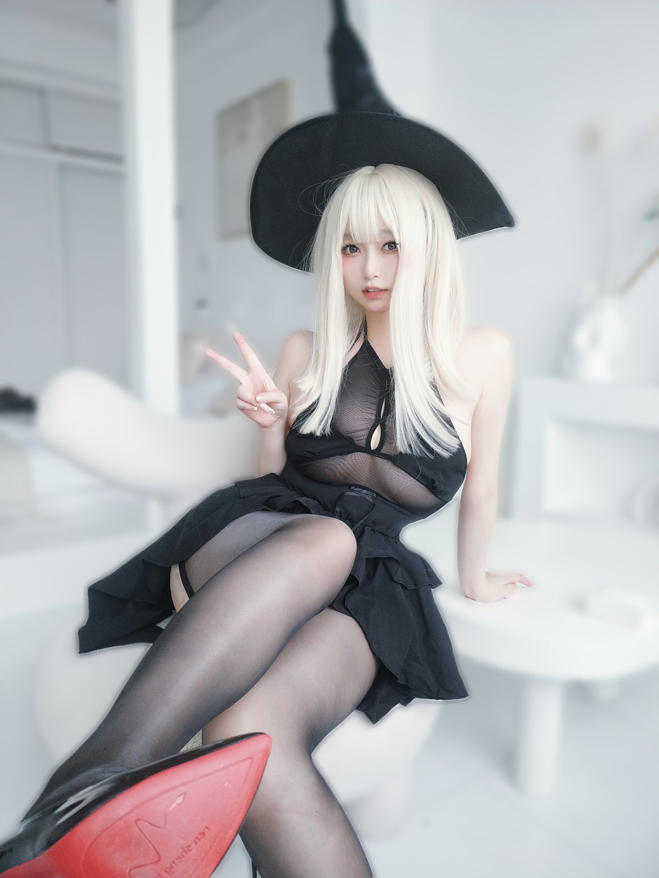 女主K – 女巫暗黑魔法 哥特风Cosplay写真插图 女主K – 女巫暗黑魔法 哥特风Cosplay写真插图
