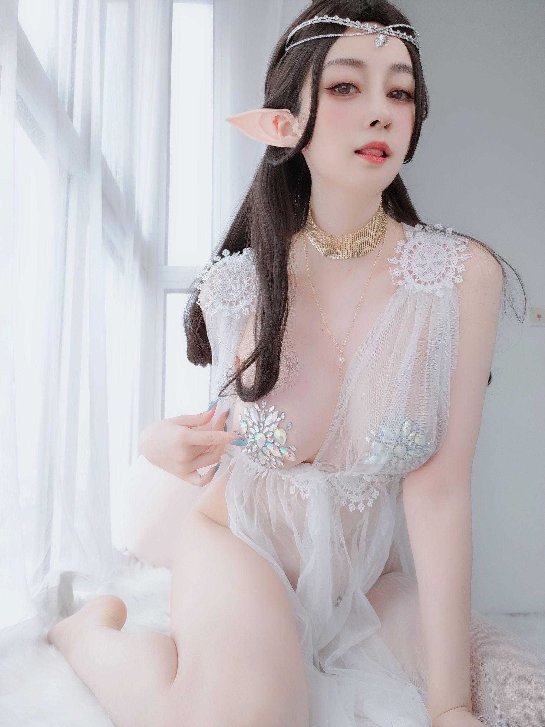 Coser白银 – 精灵宝石内衣性感写真 梦幻cosplay摄影插图