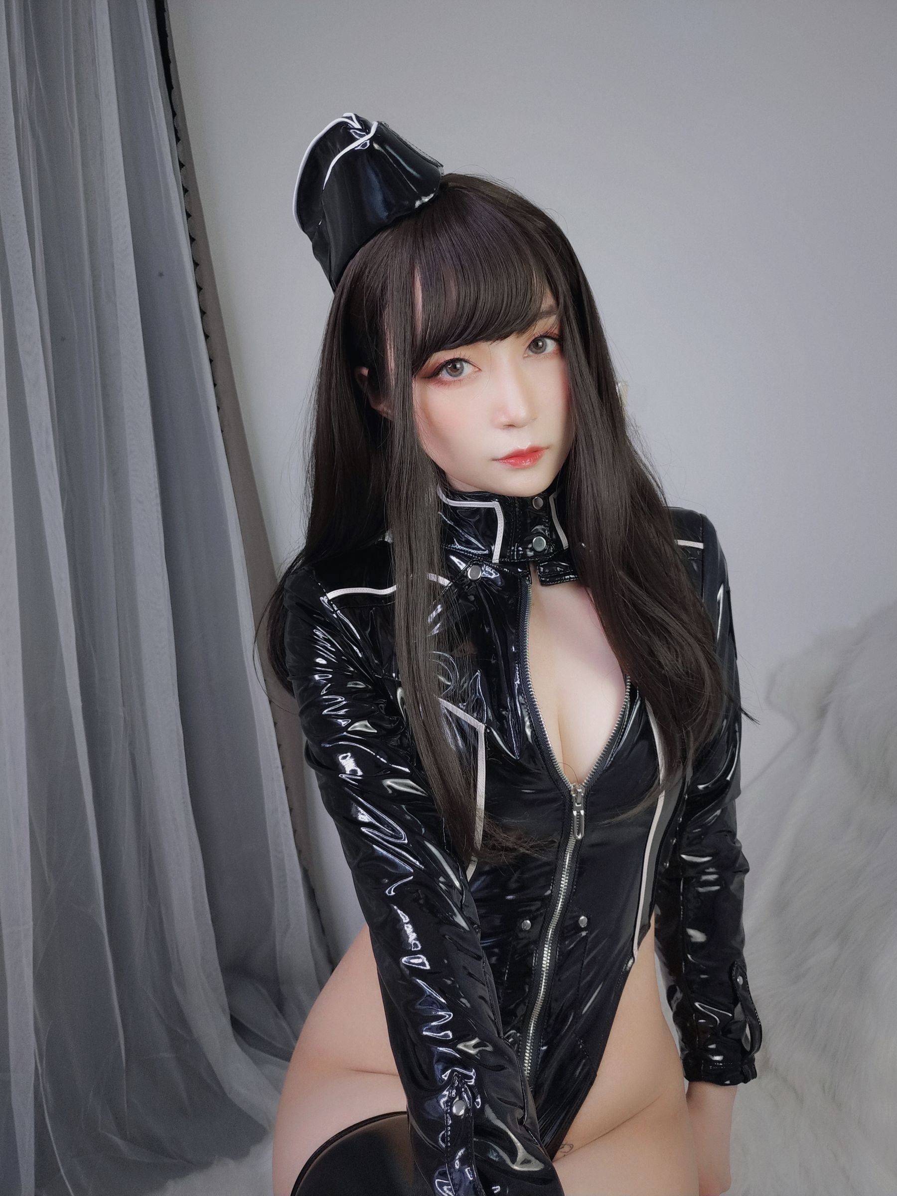 Coser白银 – 通讯官角色扮演 高清摄影作品集插图 Coser白银 – 通讯官角色扮演 高清摄影作品集插图