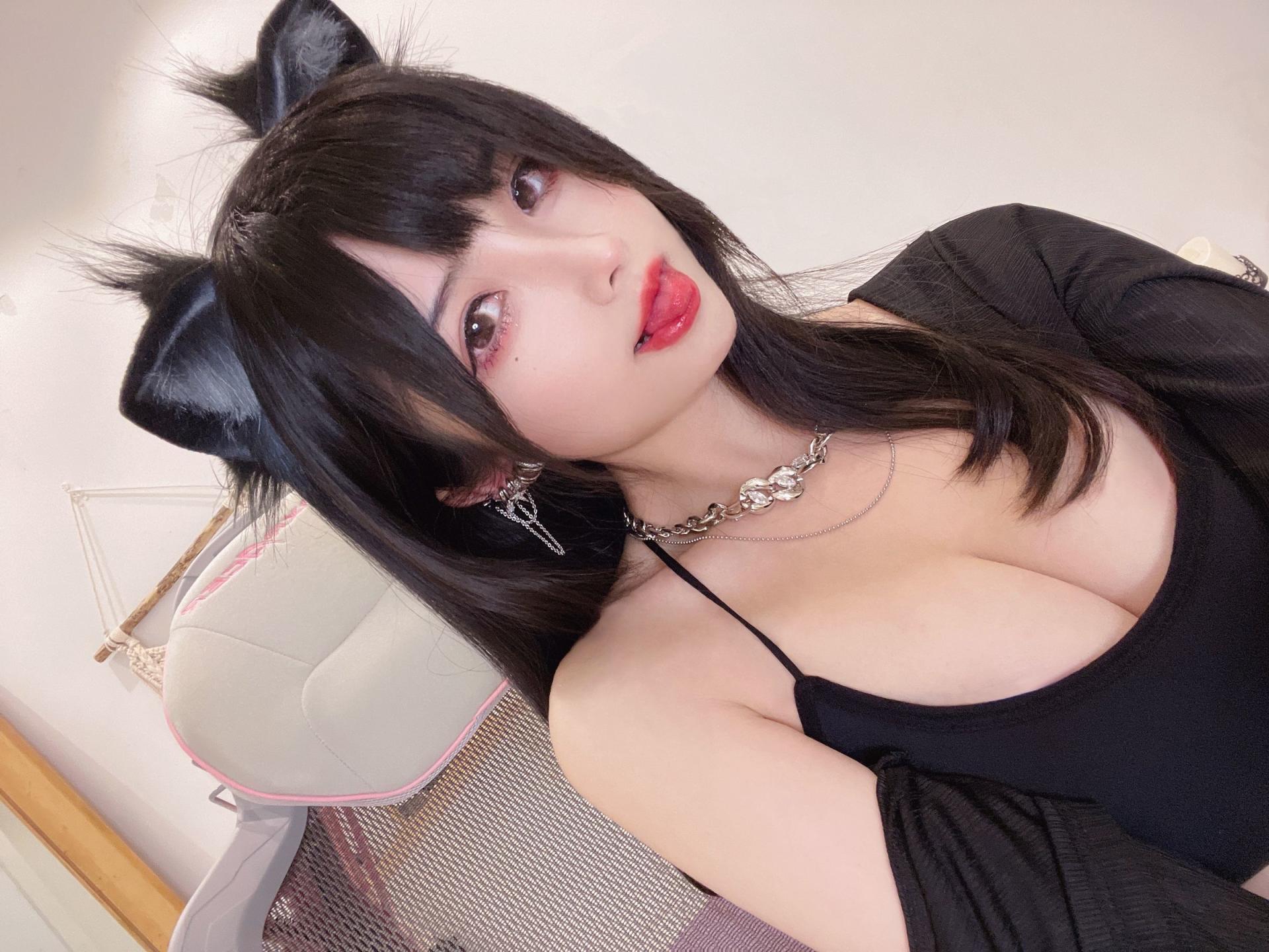 rioko凉凉子 辣妹猫猫 Cosplay写真 性感猫娘造型插图