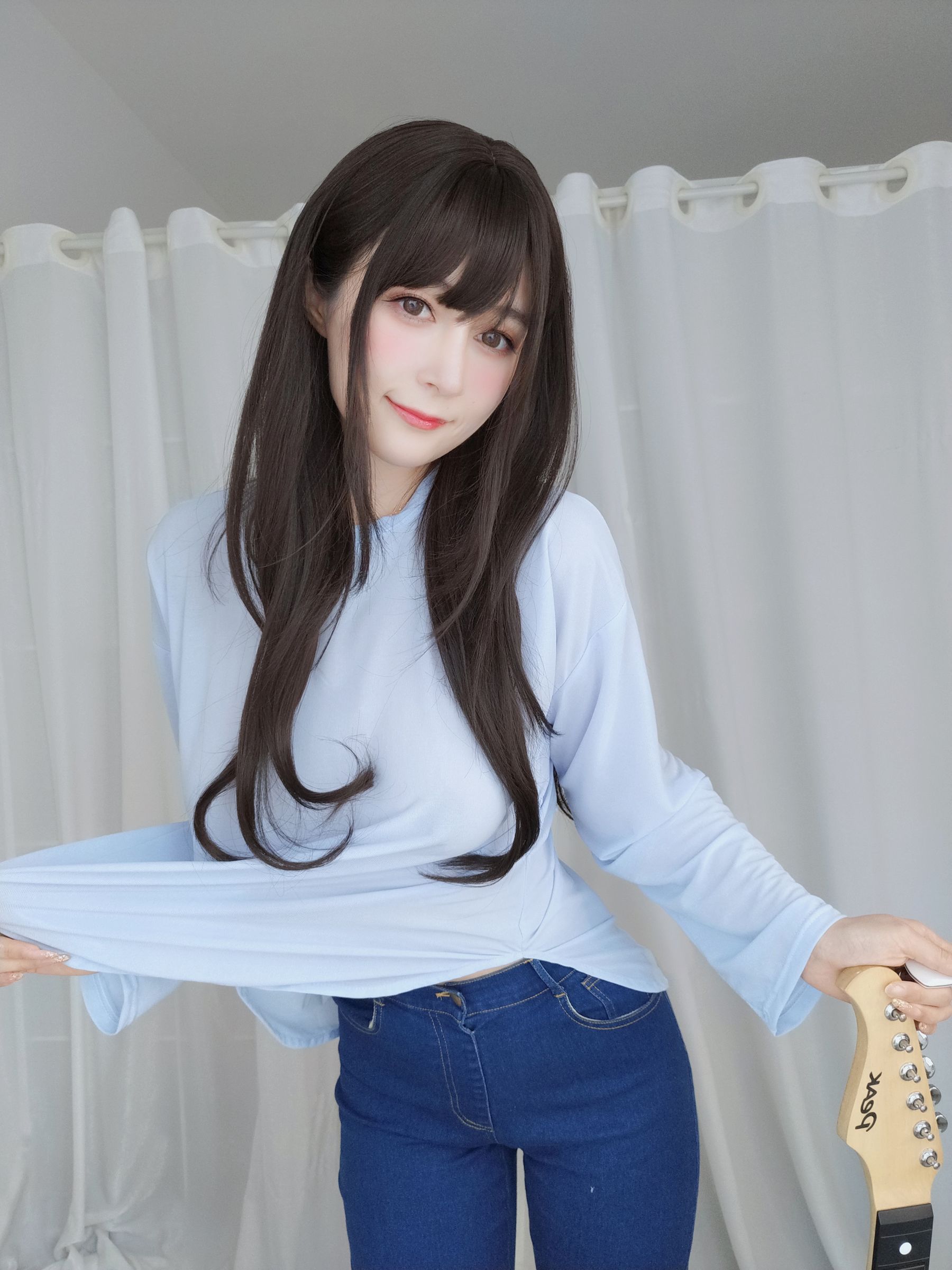 Coser小姐姐白银 – 妹は服を着てください 二次元Cosplay写真集插图