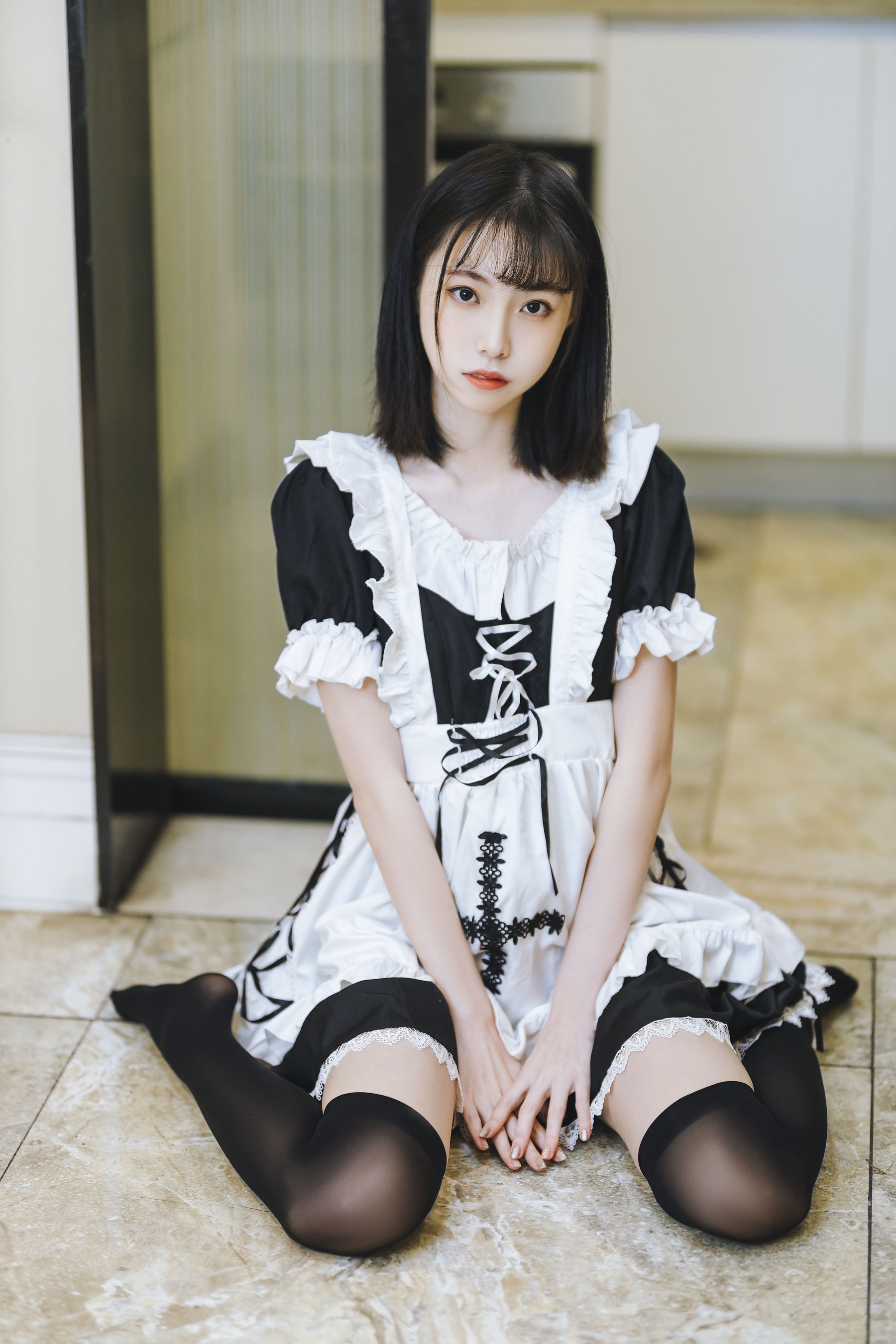 许岚 – 短裙女仆 Cosplay 精美写真 二次元女仆装 可爱甜美插图 许岚 – 短裙女仆 Cosplay 精美写真 二次元女仆装 可爱甜美插图