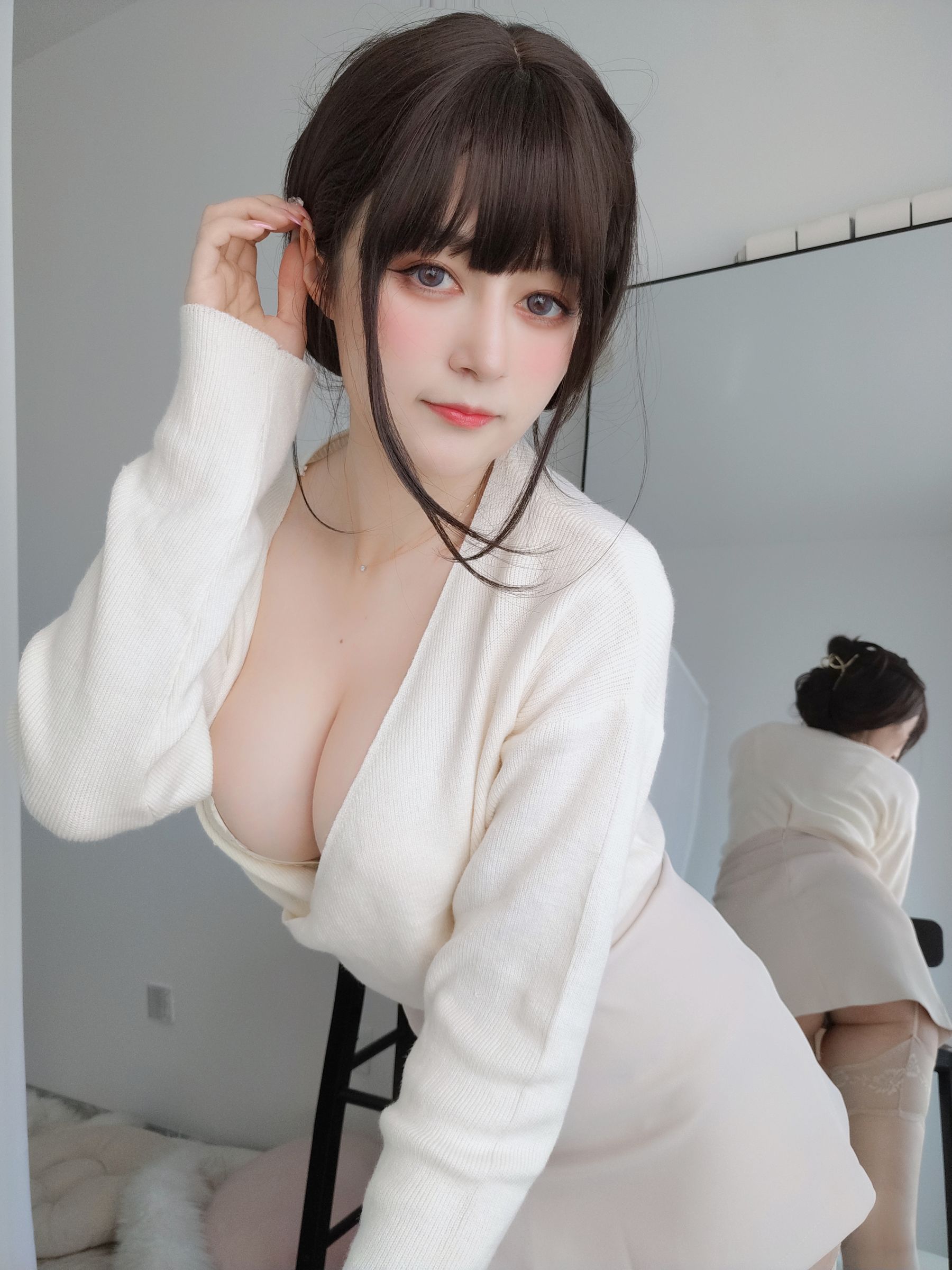 Coser白银 – 梦中情人cosplay写真集 唯美梦幻风格插图 Coser白银 – 梦中情人cosplay写真集 唯美梦幻风格插图