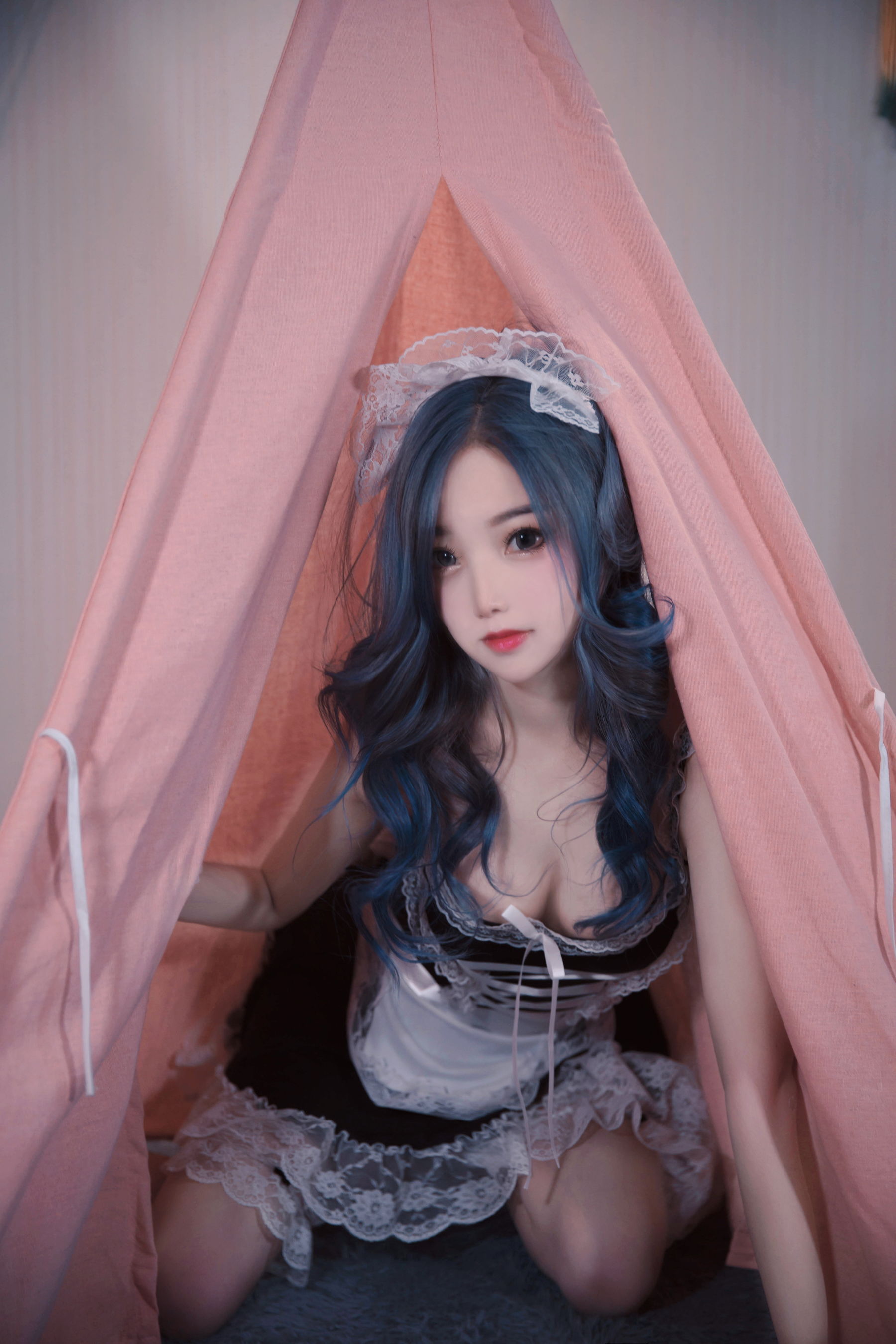 eloise软软 – 女仆兔尾巴 cosplay写真 可爱女仆装兔耳萌娘摄影作品插图 eloise软软 – 女仆兔尾巴 cosplay写真 可爱女仆装兔耳萌娘摄影作品插图