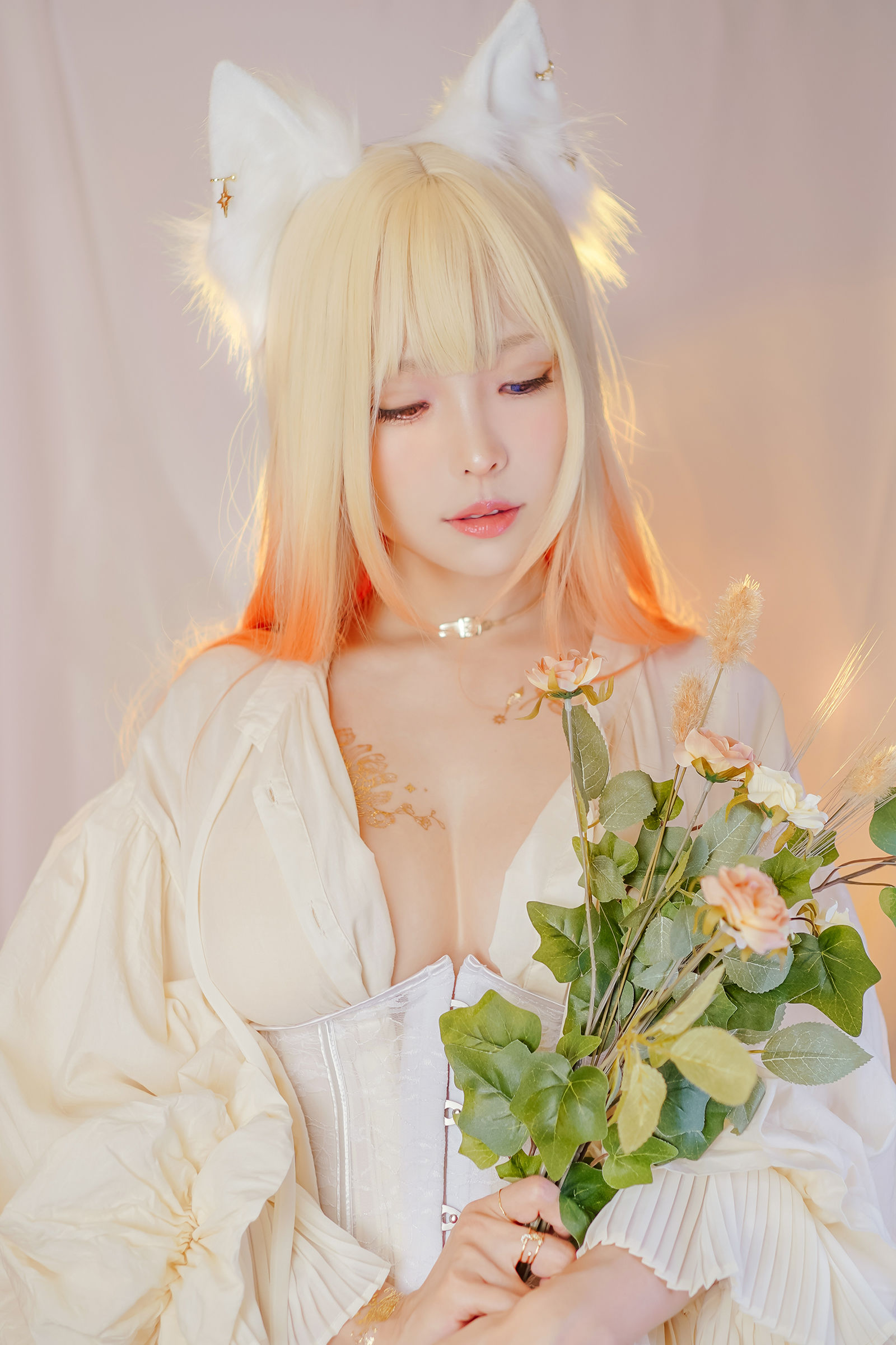 Ely_eee(ElyEE子) 貓魔女與貓 Cosplay 奇幻魔法少女寫真集插图