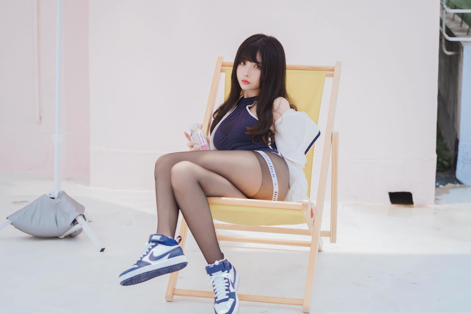 rioko凉凉子天台竞泳写真 Cosplay泳装美少女摄影作品插图 rioko凉凉子天台竞泳写真 Cosplay泳装美少女摄影作品插图