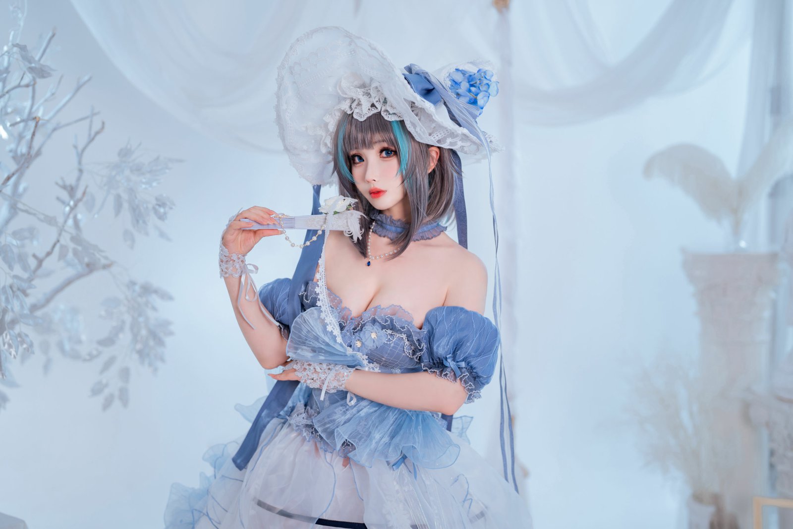 rioko凉凉子 柴郡冰雪公主cosplay写真 猫耳女仆冬季主题摄影插图