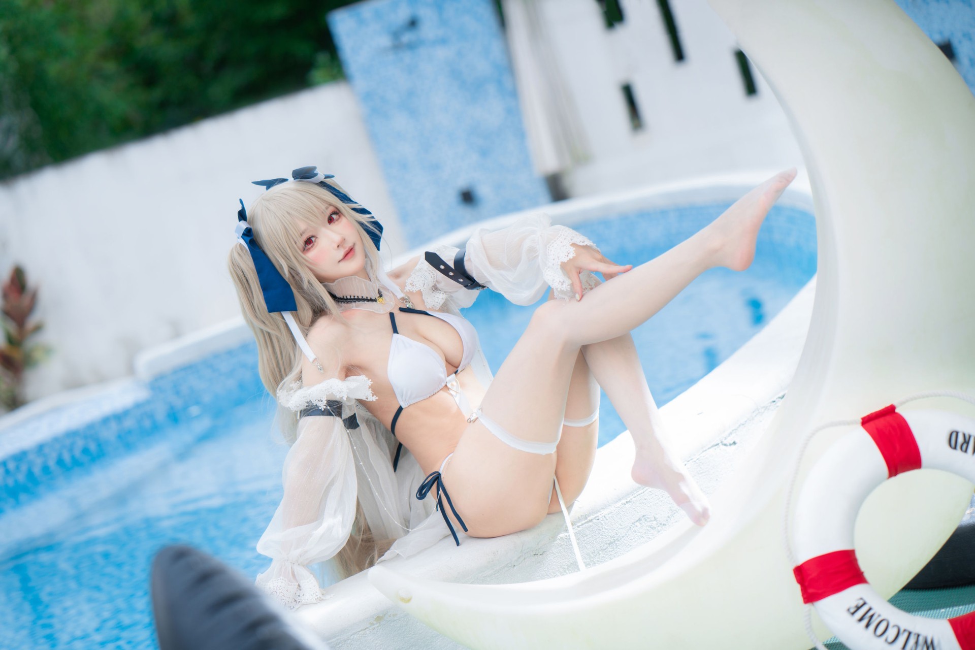 阿包也是兔娘 安克雷奇泳装Cosplay写真 甜美兔耳泳装少女插图 阿包也是兔娘 安克雷奇泳装Cosplay写真 甜美兔耳泳装少女插图