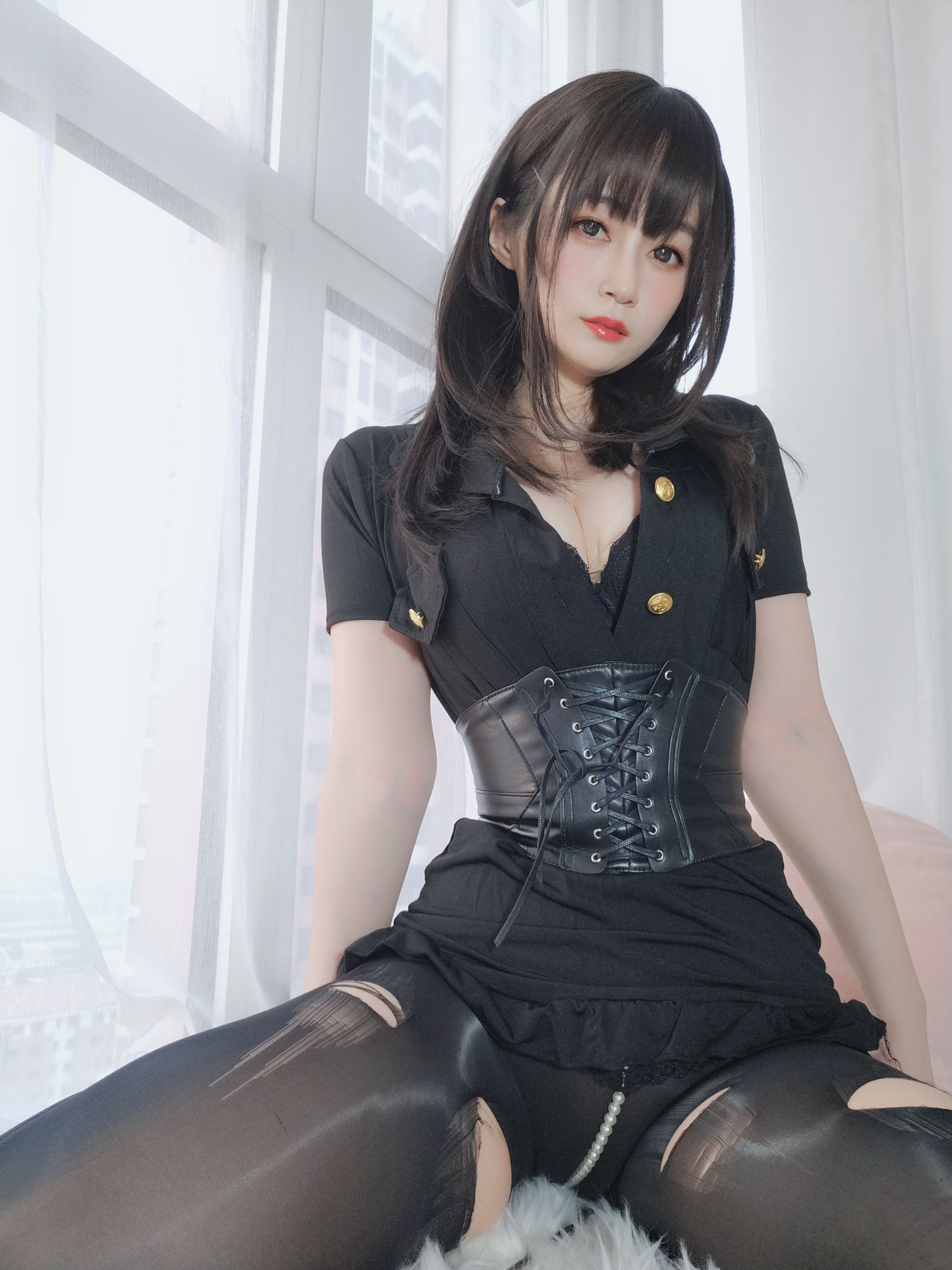 Coser白银 – 抖S姐姐性感写真（上）插图