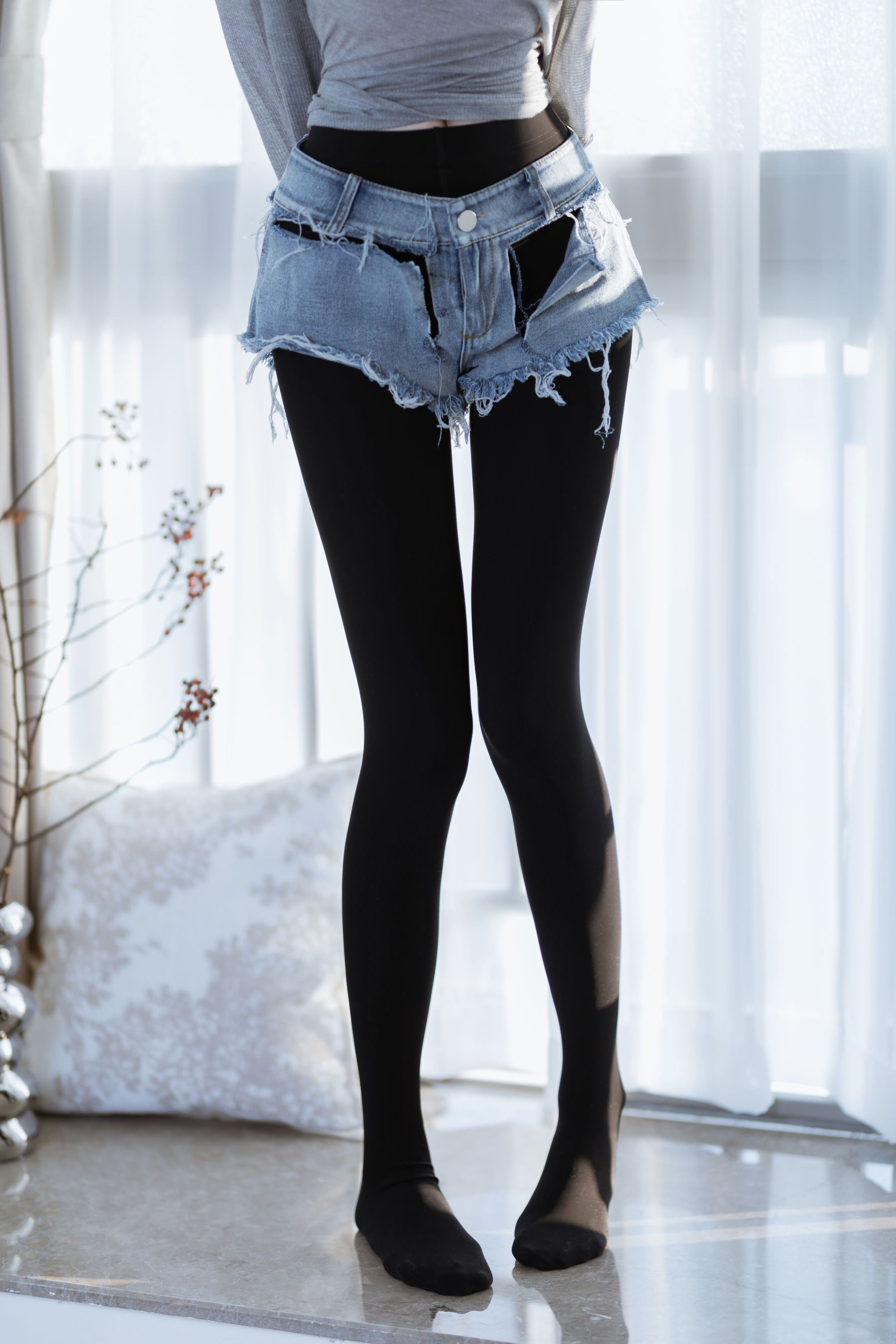 许岚 – 半透毛衣性感写真 Cosplay美女高清图集插图 许岚 – 半透毛衣性感写真 Cosplay美女高清图集插图