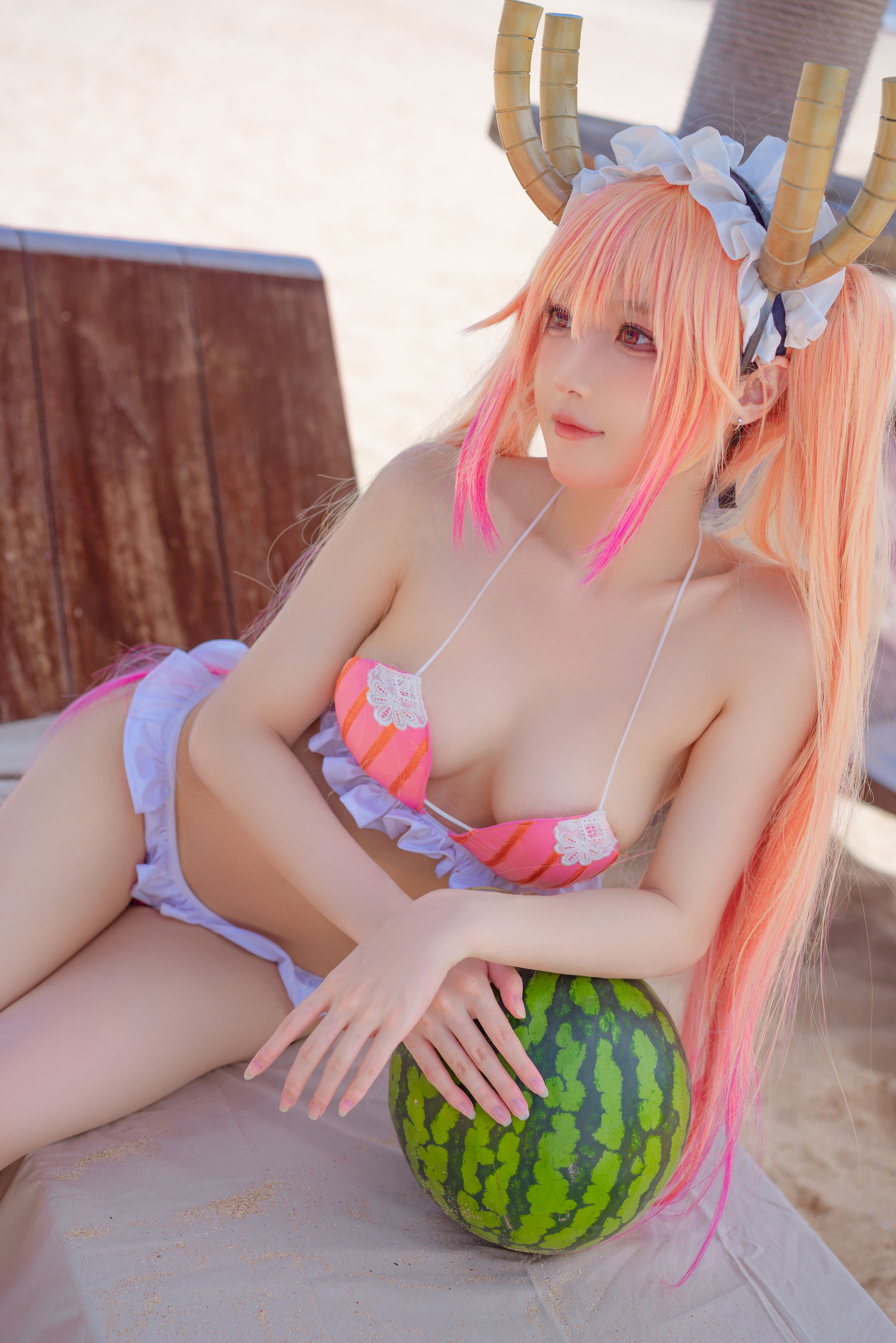 阿包也是兔娘 – 龙女仆泳装 cosplay 性感写真 动漫角色扮演插图