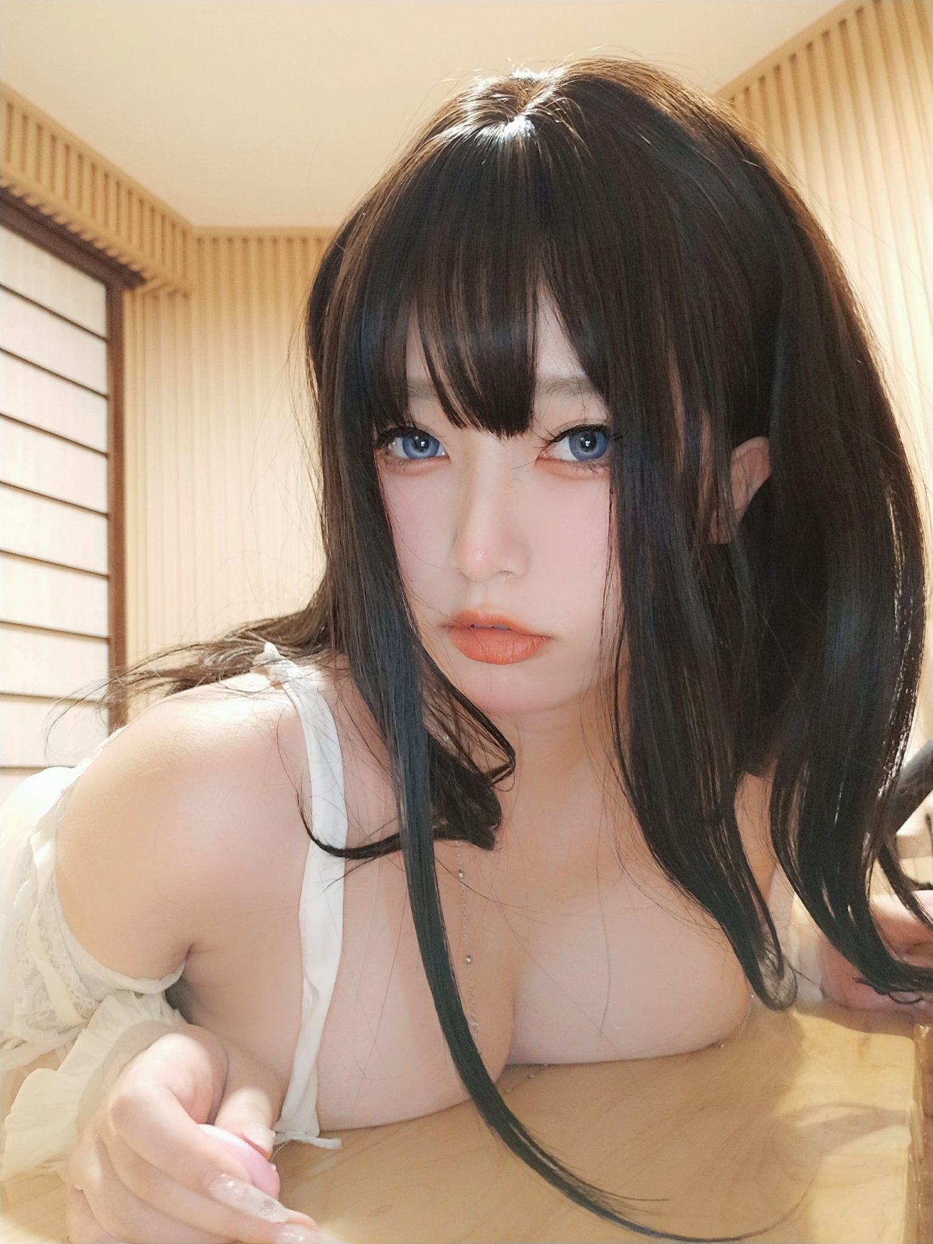 女主K – 白い双子 Cosplay 高清写真 二次元姐妹花插图 女主K – 白い双子 Cosplay 高清写真 二次元姐妹花插图