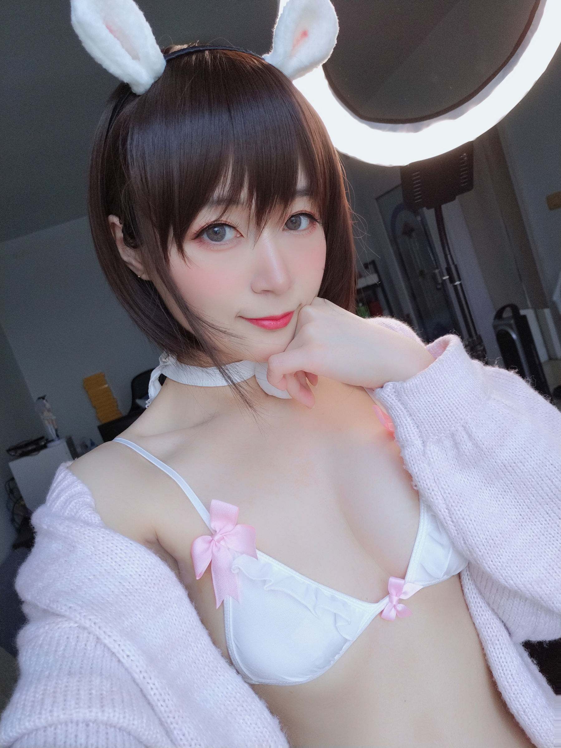 Coser小姐姐白银 – 可爱兔子cosplay写真集 萌系兔耳少女摄影作品插图