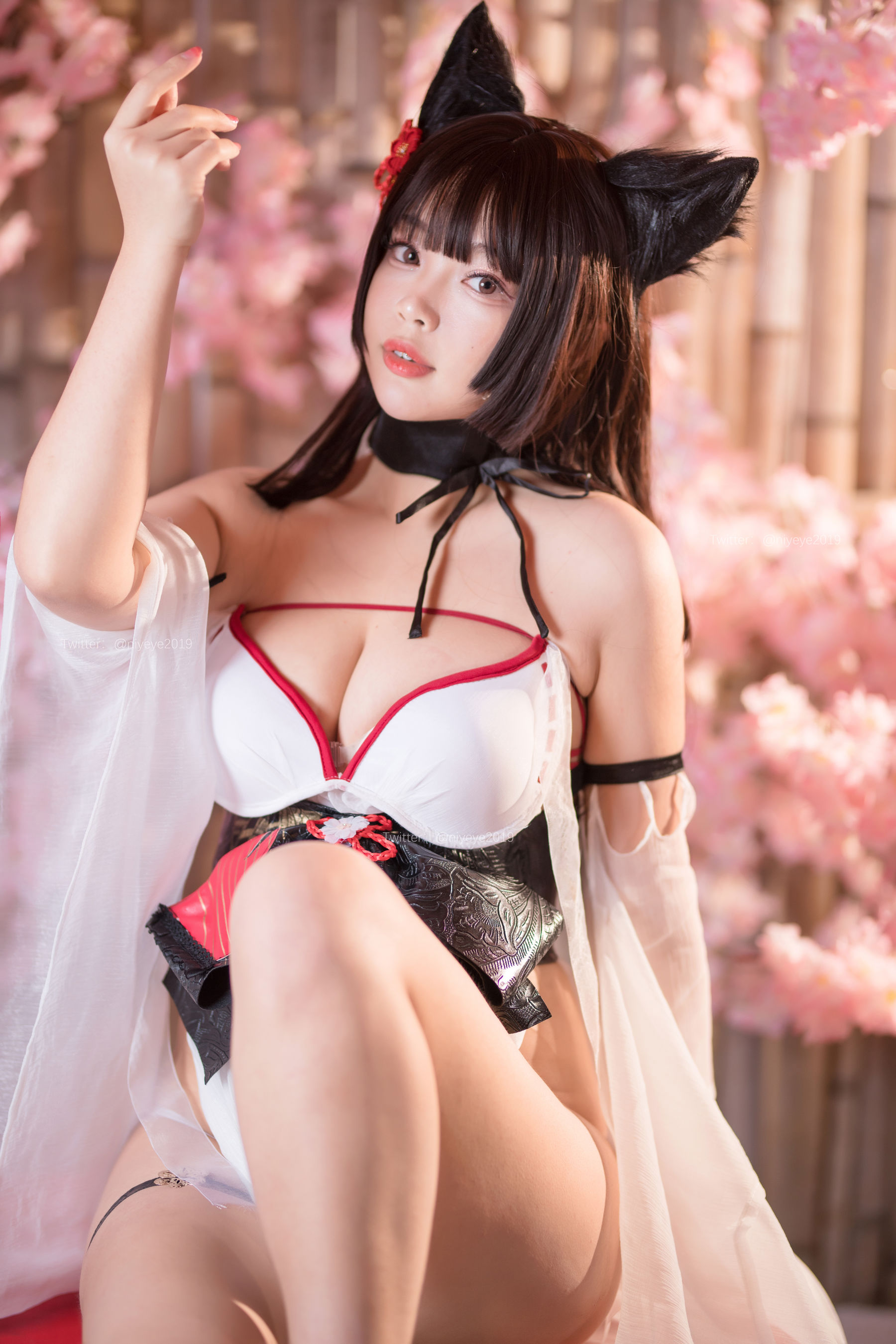 白烨 – 湿身泳装天诚萌系小姐姐Cosplay
