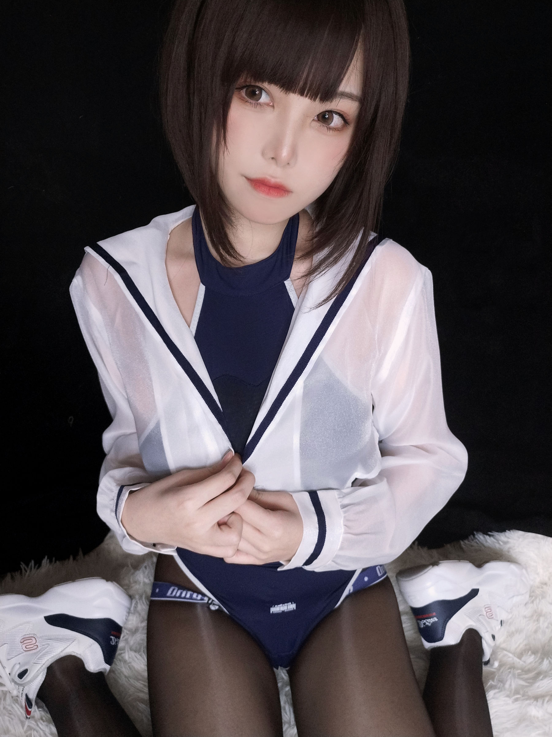 蜜汁猫裘 – 水着 Cosplay 写真 高清性感泳衣摄影集插图