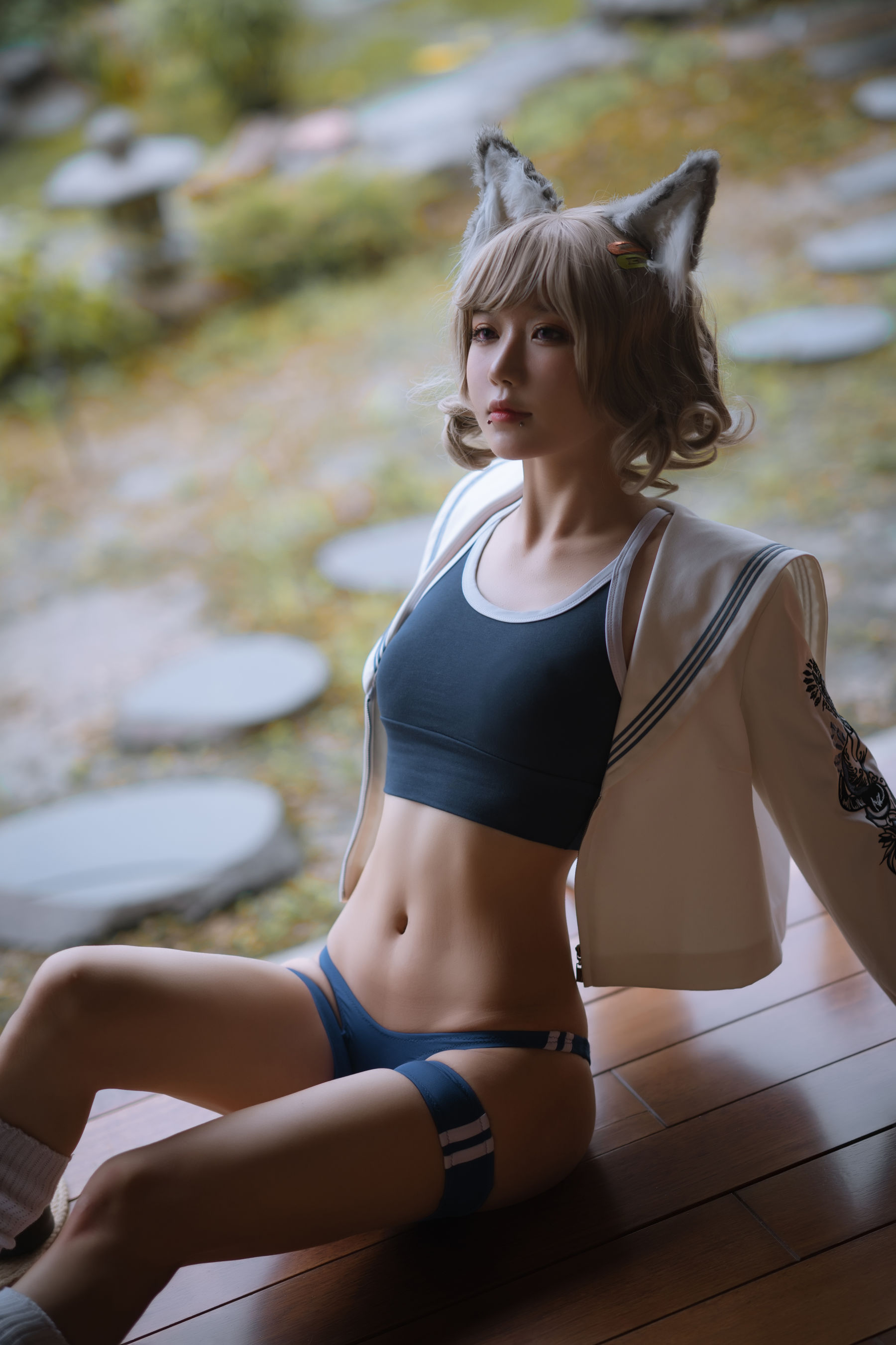 阿包也是兔娘 – X型体操服Cosplay写真 二次元健身少女插图
