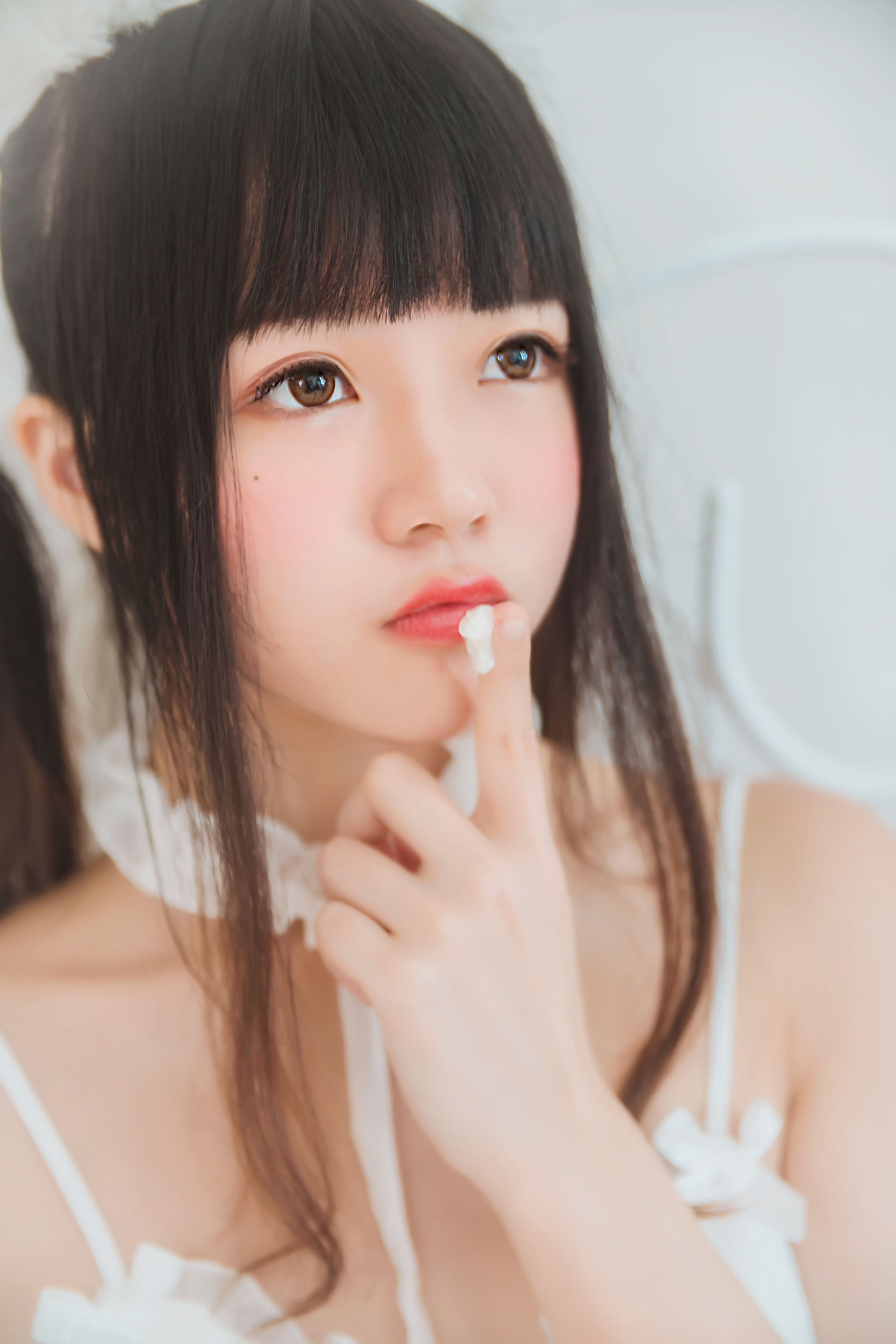 桜桃喵 – 白猫cosplay写真 纯白猫咪少女角色扮演摄影作品集插图 桜桃喵 – 白猫cosplay写真 纯白猫咪少女角色扮演摄影作品集插图