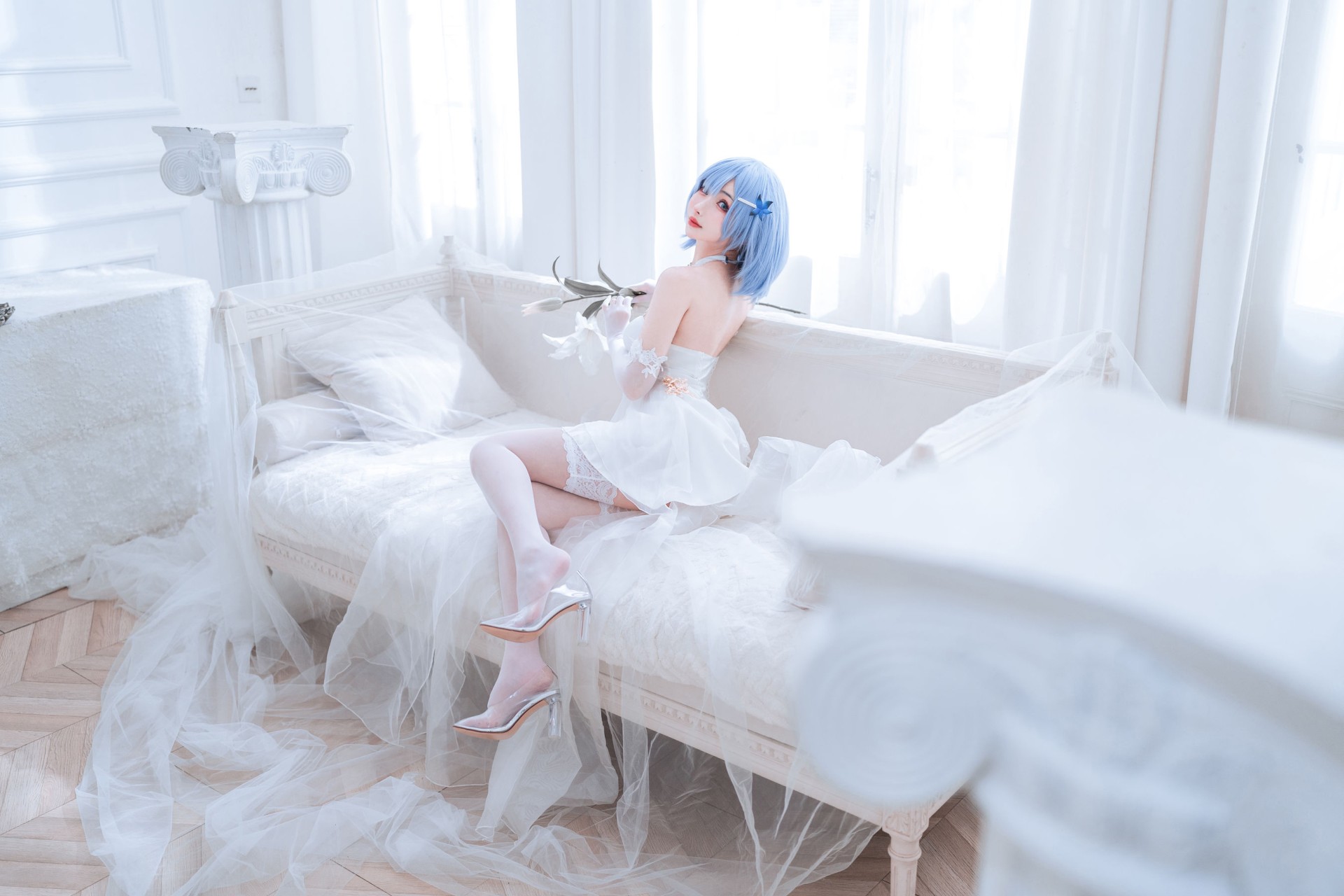 rioko凉凉子 恰巴耶夫白骑兵旋律礼服cosplay插图 rioko凉凉子 恰巴耶夫白骑兵旋律礼服cosplay插图