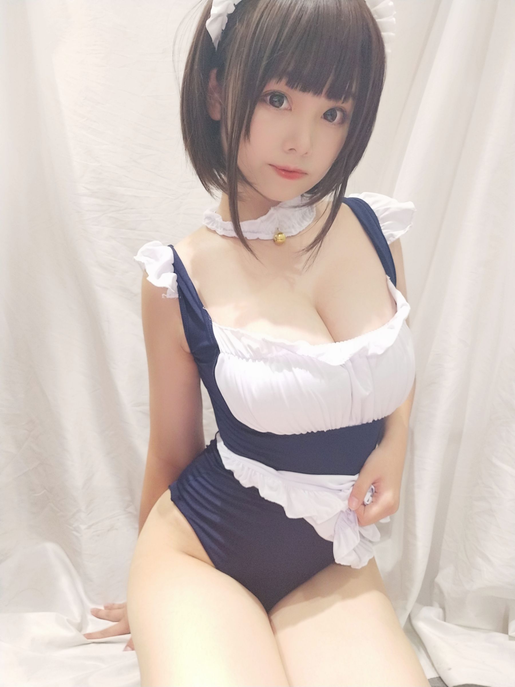 蜜汁猫裘 – 女仆死库水cosplay性感写真 二次元女仆泳装福利图集插图 蜜汁猫裘 – 女仆死库水cosplay性感写真 二次元女仆泳装福利图集插图