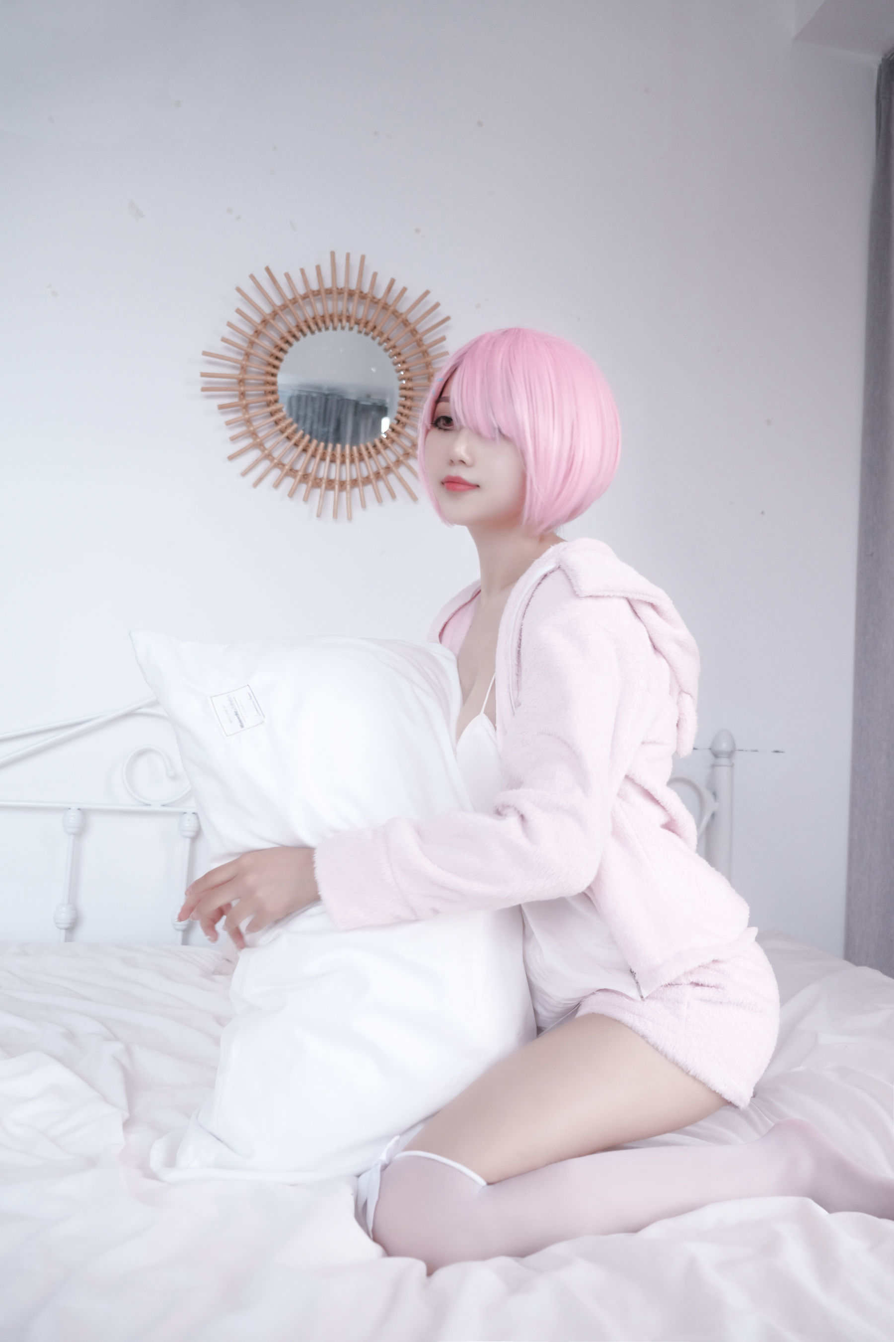 eloise软软 纯欲拉姆 cosplay 蕾姆cos 二次元女仆插图 eloise软软 纯欲拉姆 cosplay 蕾姆cos 二次元女仆插图