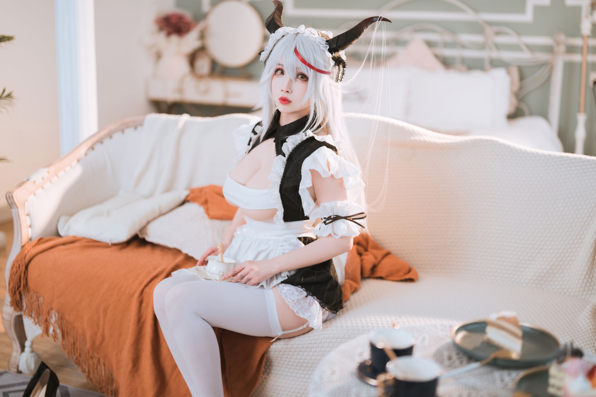 rioko凉凉子 妄想航线 港区的龙女仆 Cosplay 高清写真插图 rioko凉凉子 妄想航线 港区的龙女仆 Cosplay 高清写真插图