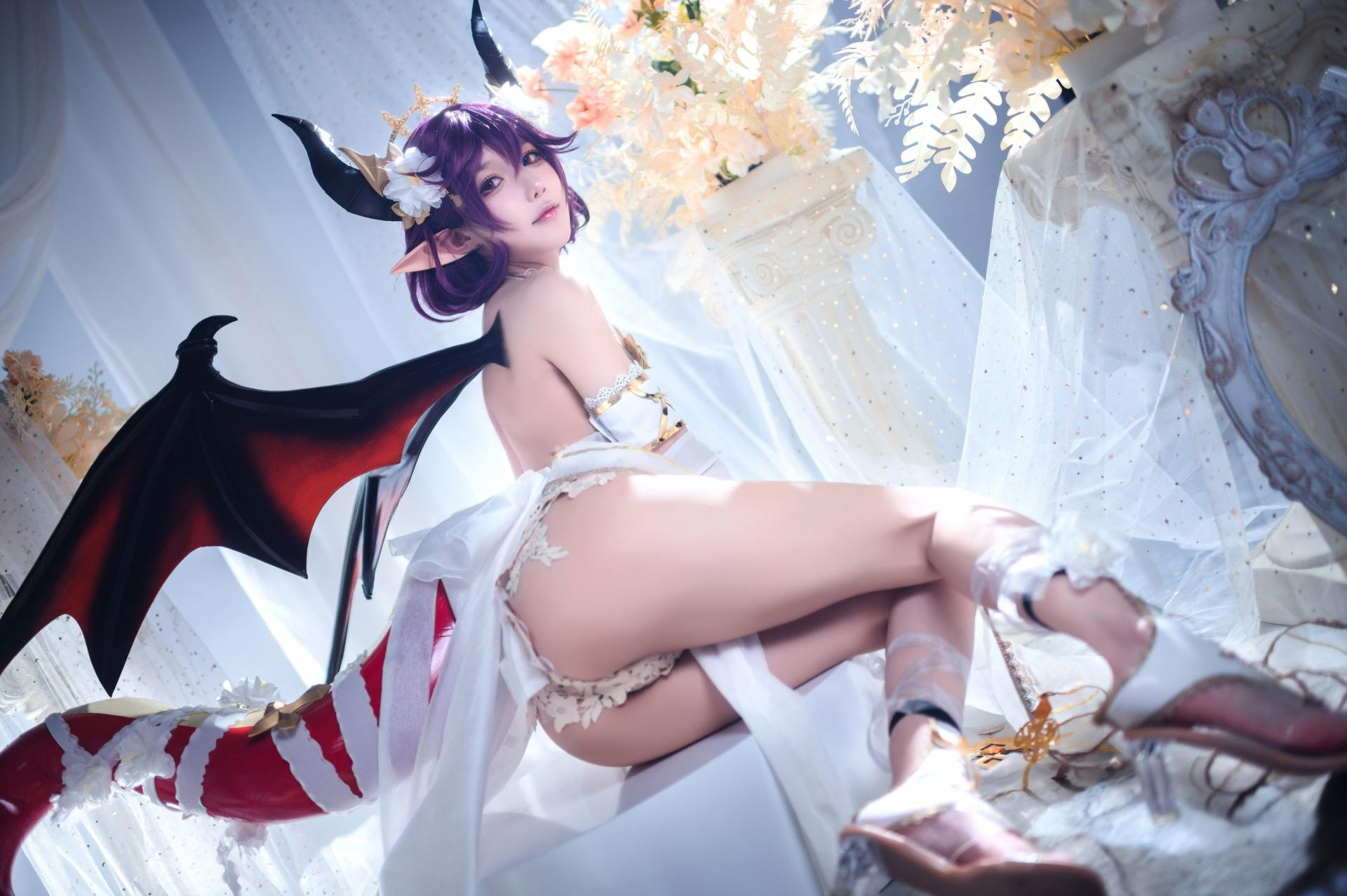 阿包也是兔娘 碧蓝幻想古蕾娅 龙娘cosplay 性感写真插图 阿包也是兔娘 碧蓝幻想古蕾娅 龙娘cosplay 性感写真插图