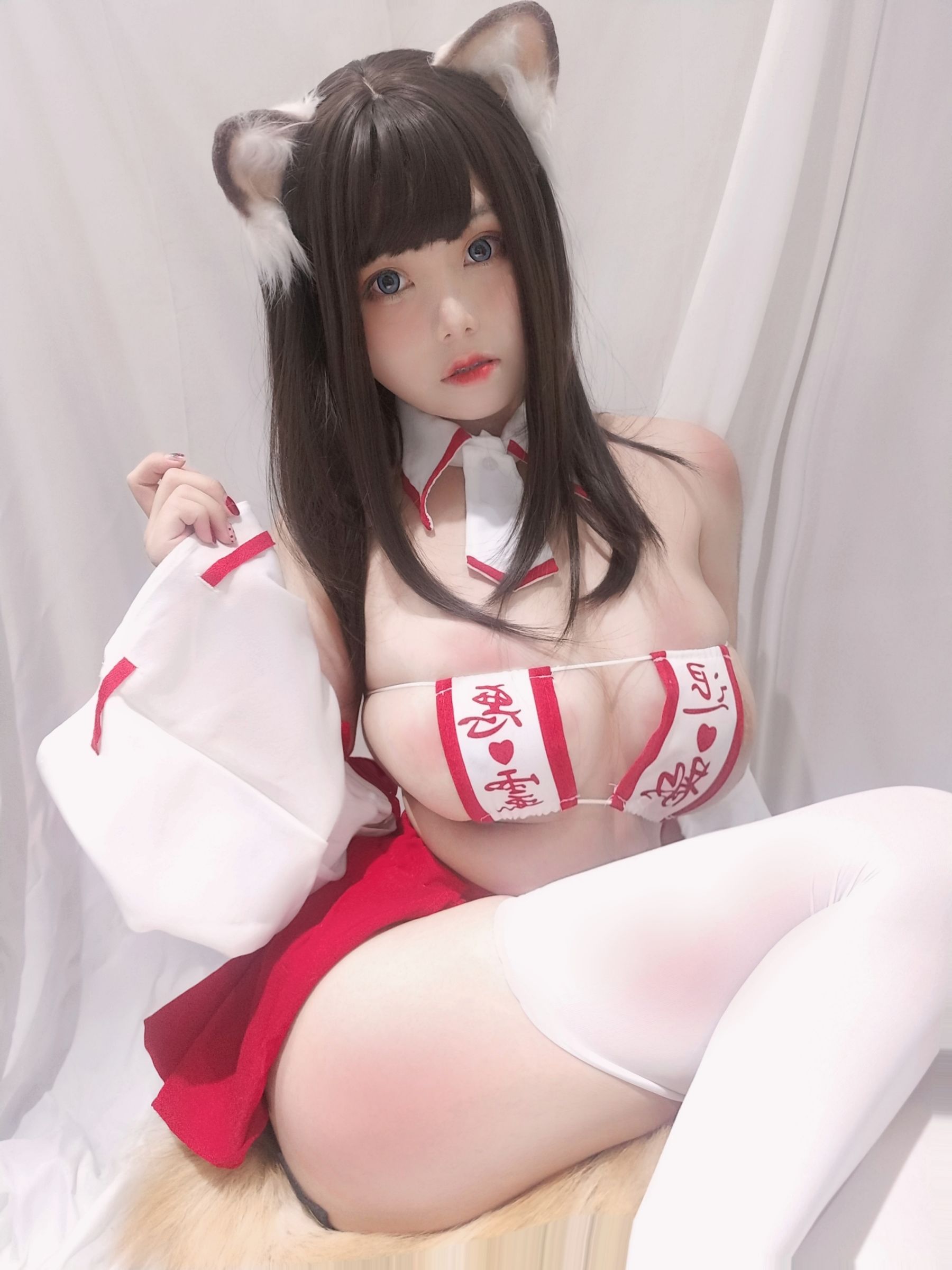 蜜汁猫裘 – 巫女小狐狸 cosplay 精美写真 二次元美少女 神社巫女主题插图