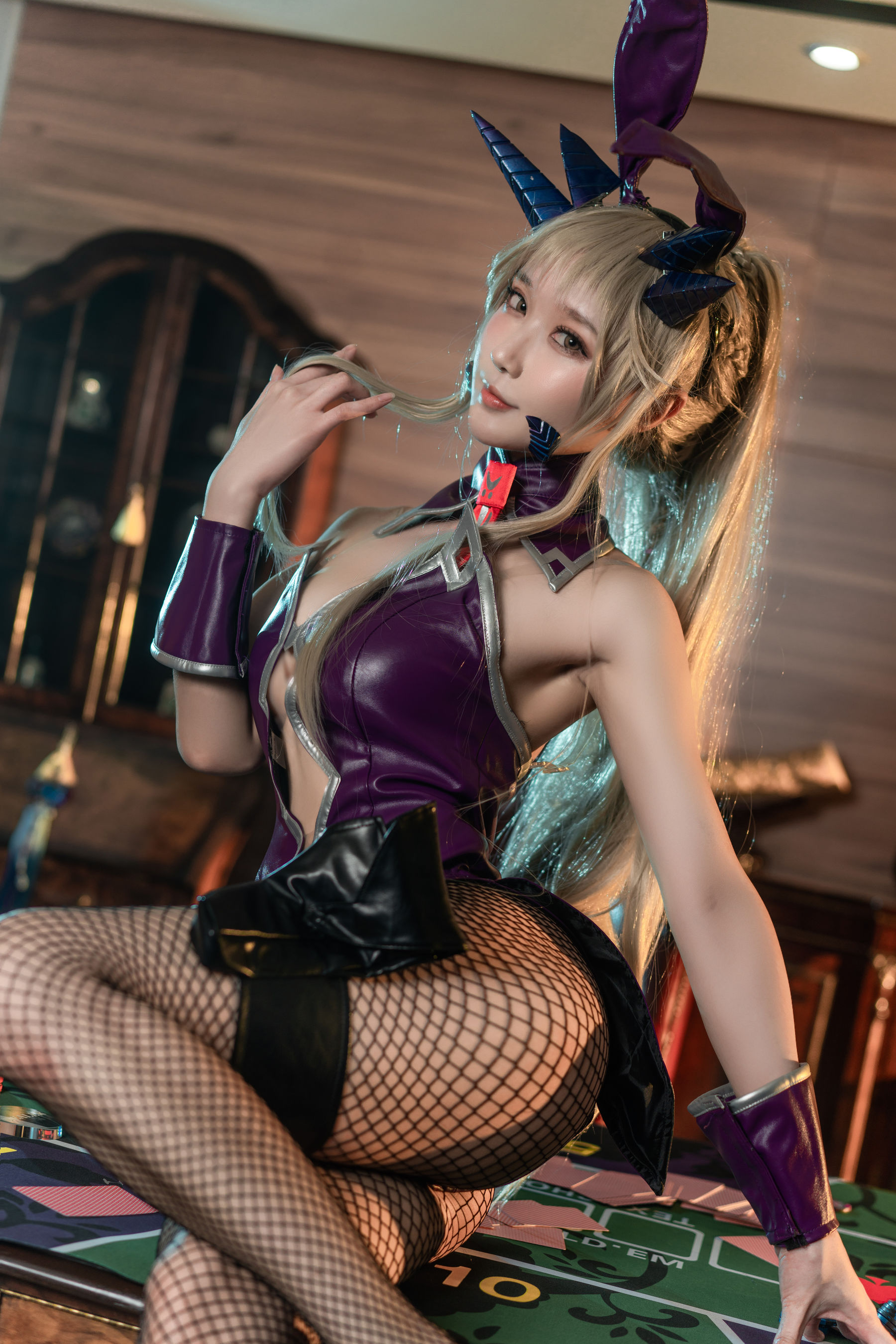 阿包也是兔娘 – 黑枪呆兔女郎 Cosplay 性感写真 黑丝兔耳