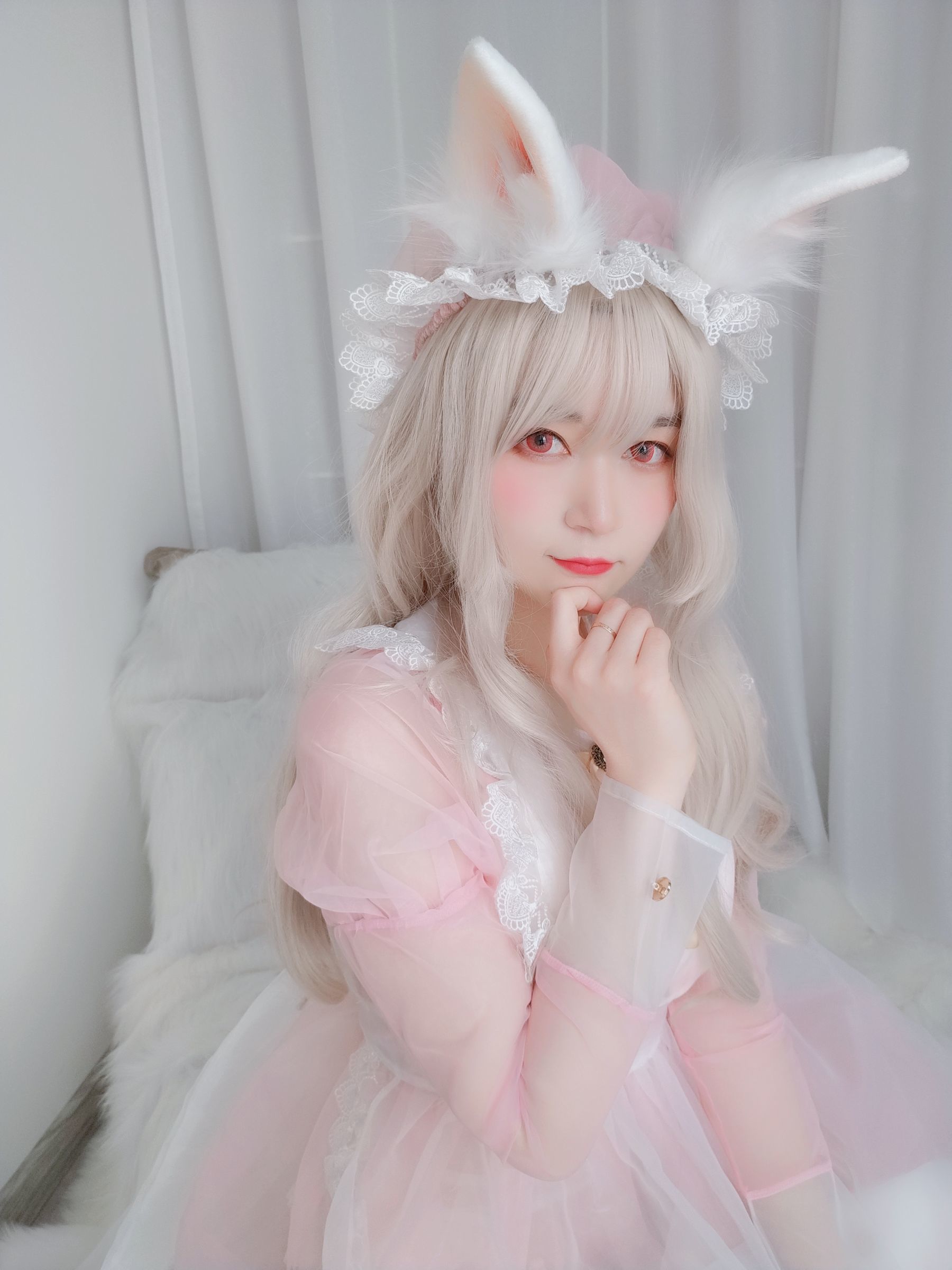 Coser小姐姐白银 – 女仆小兔子 Cosplay 写真集插图