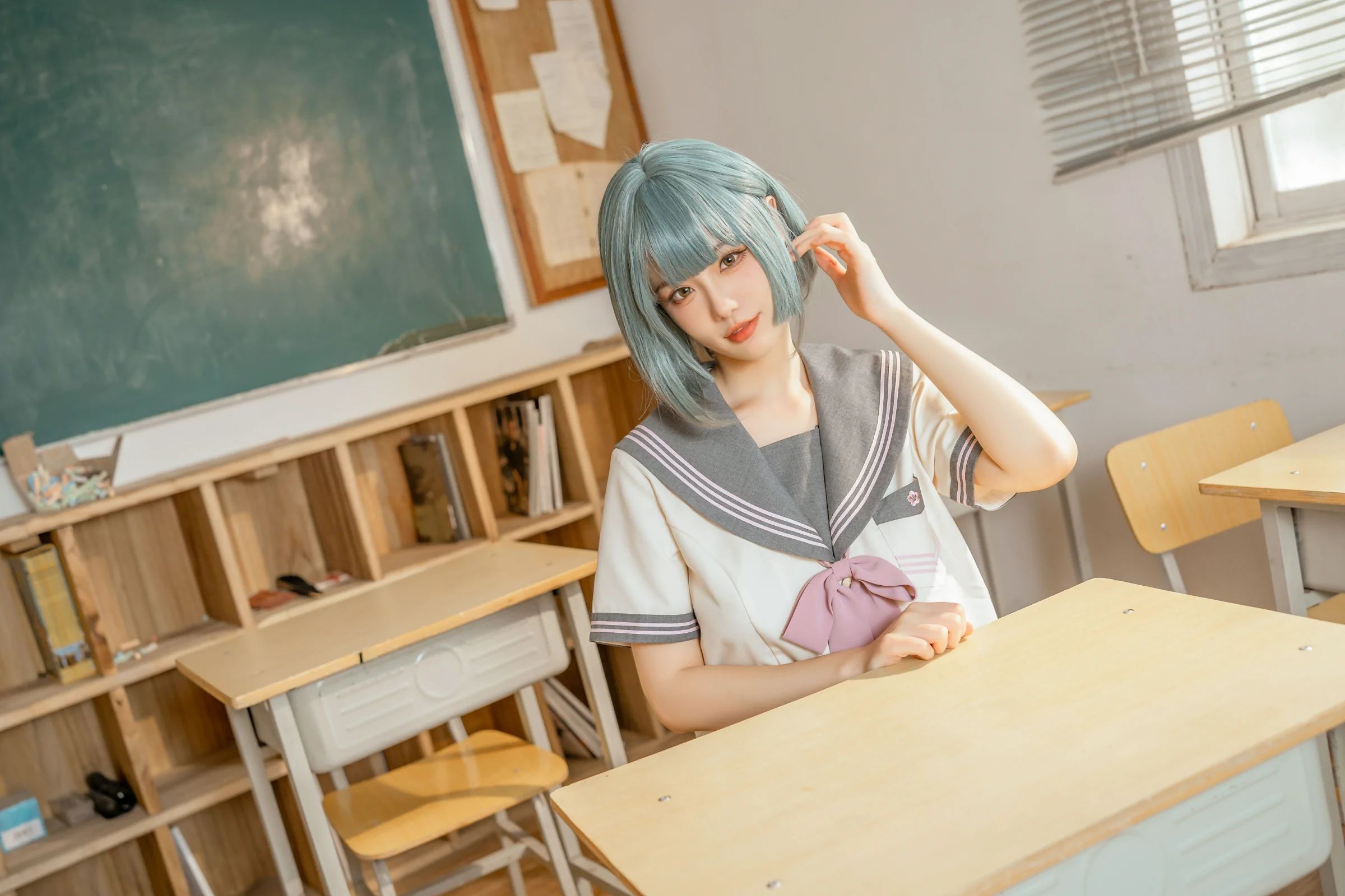 桃良阿宅 – 不良JK制服写真 日系校园风Cosplay作品集插图 桃良阿宅 – 不良JK制服写真 日系校园风Cosplay作品集插图