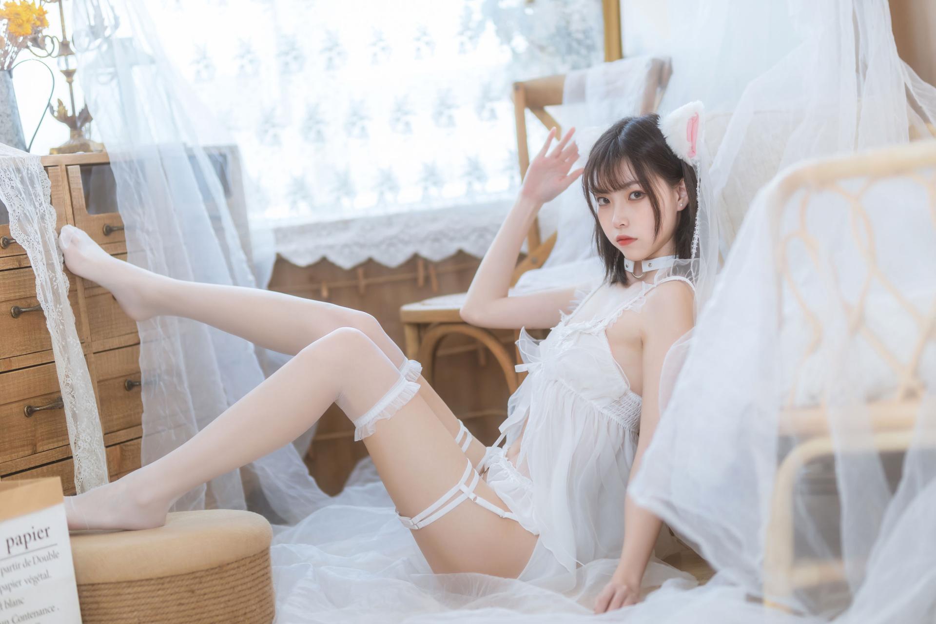 许岚 纯白仙女裙cosplay写真 少女感白裙唯美摄影插图