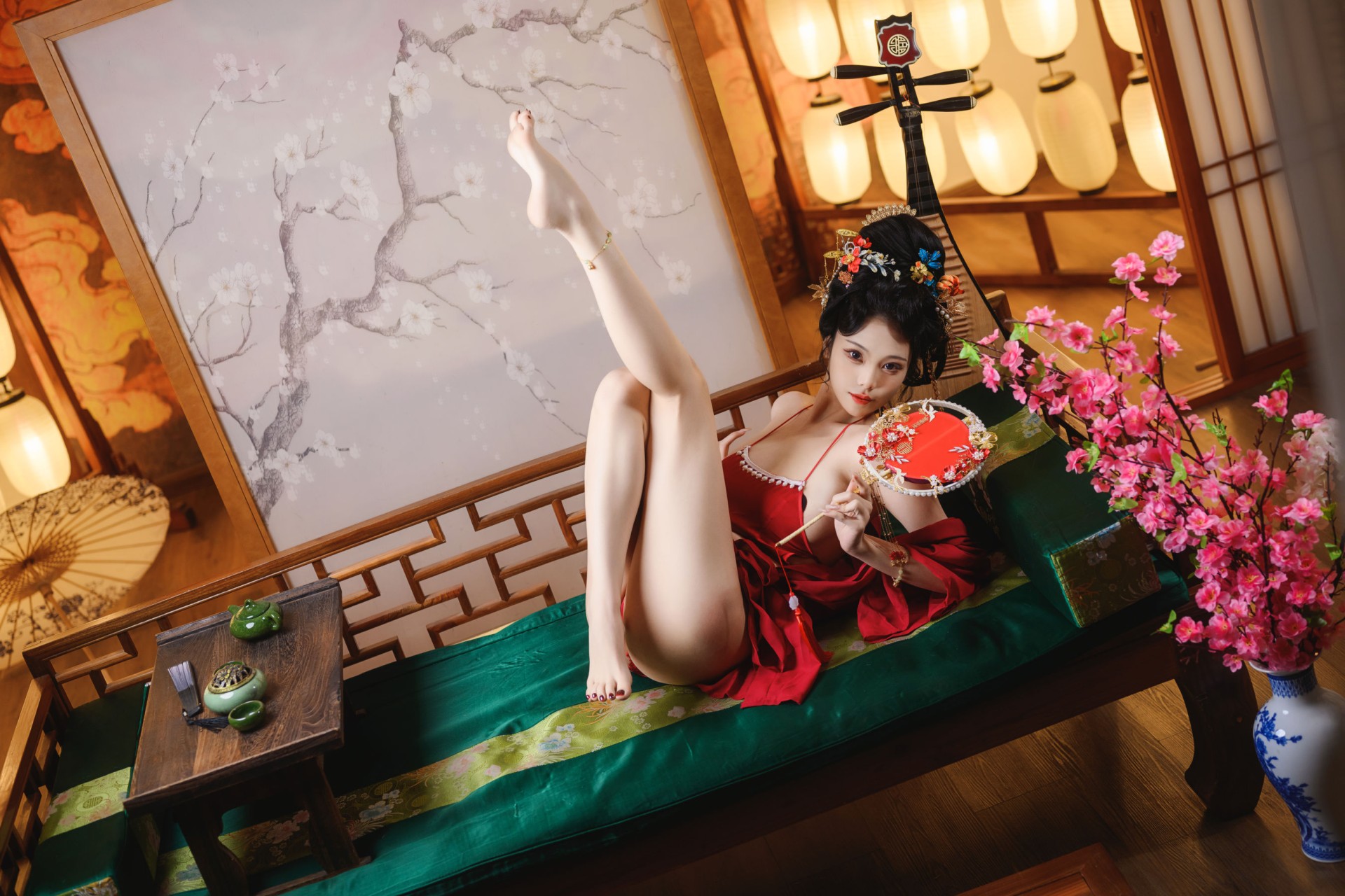 蜜汁猫裘 唐宫夜宴绝美汉服 Cosplay 摄影作品集插图 蜜汁猫裘 唐宫夜宴绝美汉服 Cosplay 摄影作品集插图