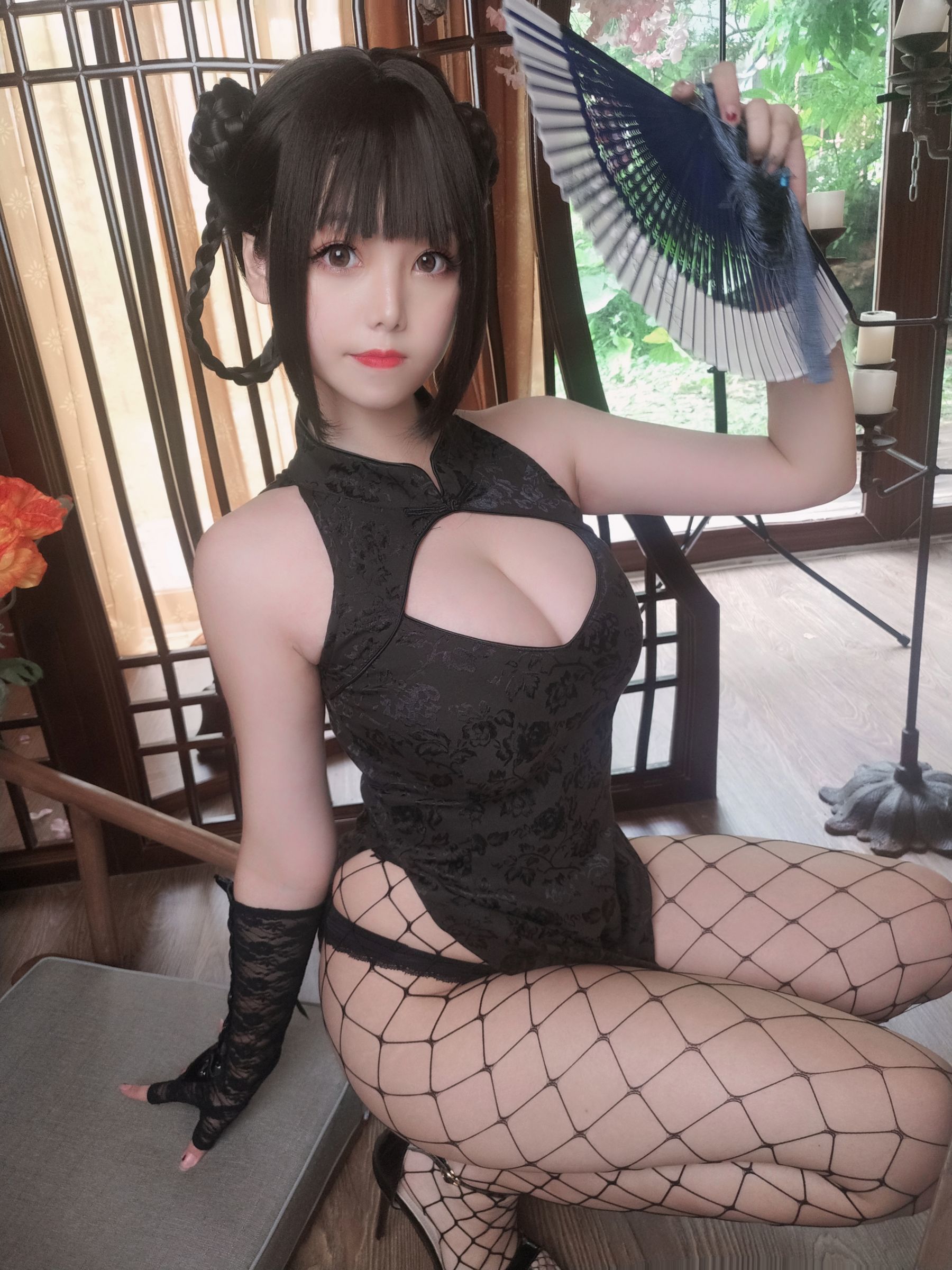 蜜汁猫裘 皮衣舞娘Cosplay写真 性感魅惑舞蹈主题摄影插图