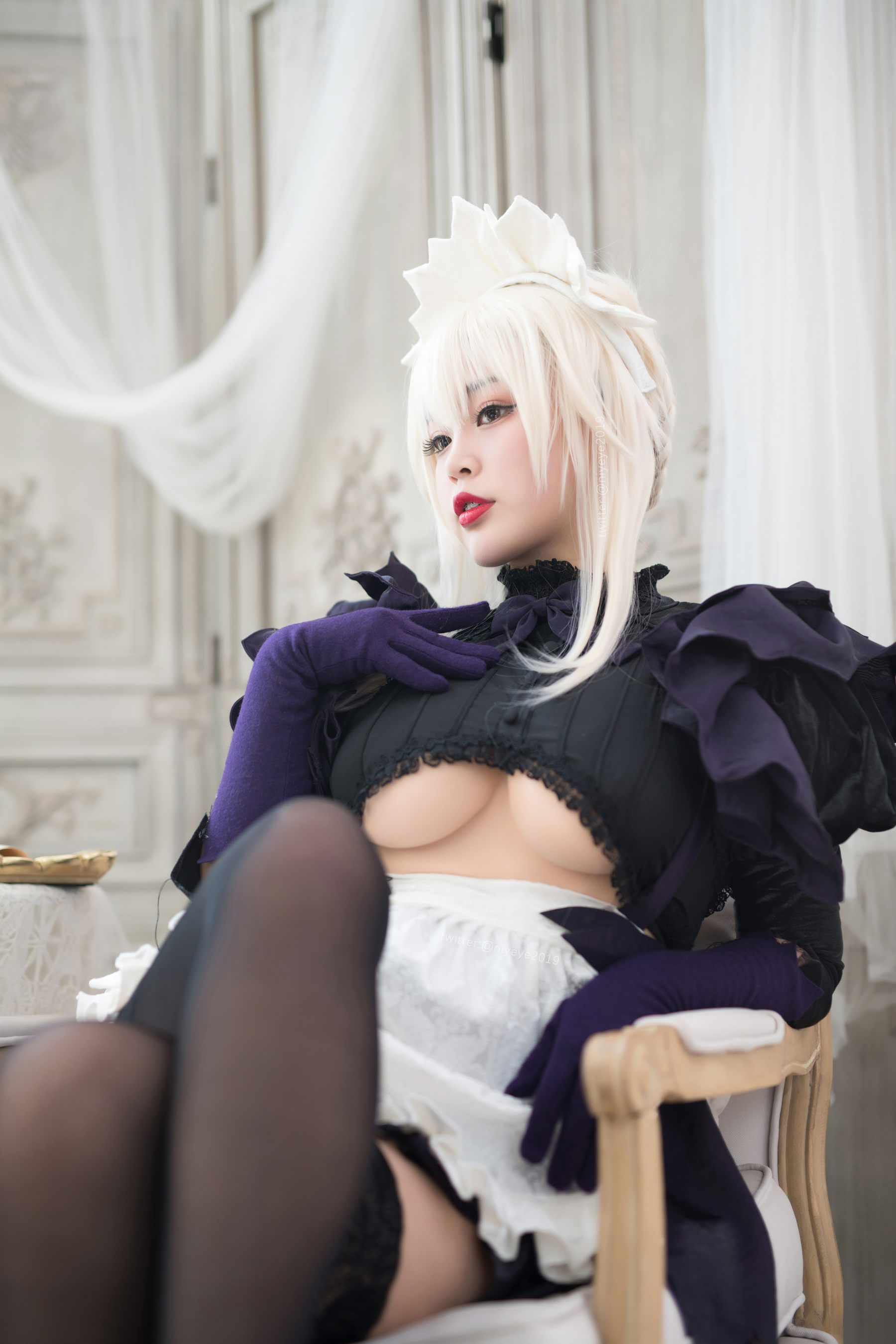 白烨 – 黑枪呆女仆 Cosplay 萌系小姐姐高清写真插图